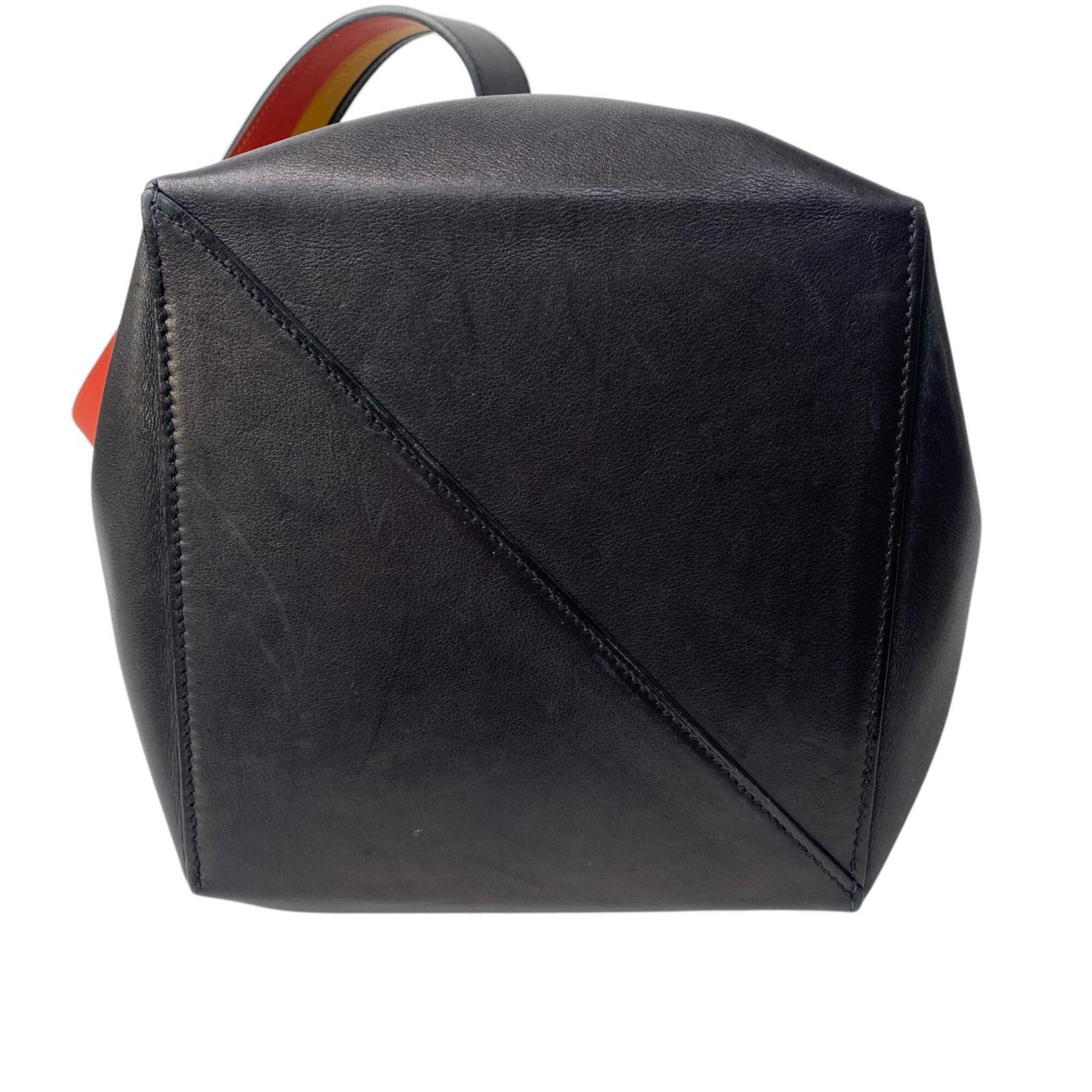 Hermes Black Shoulder Bag (Pre-Owned)