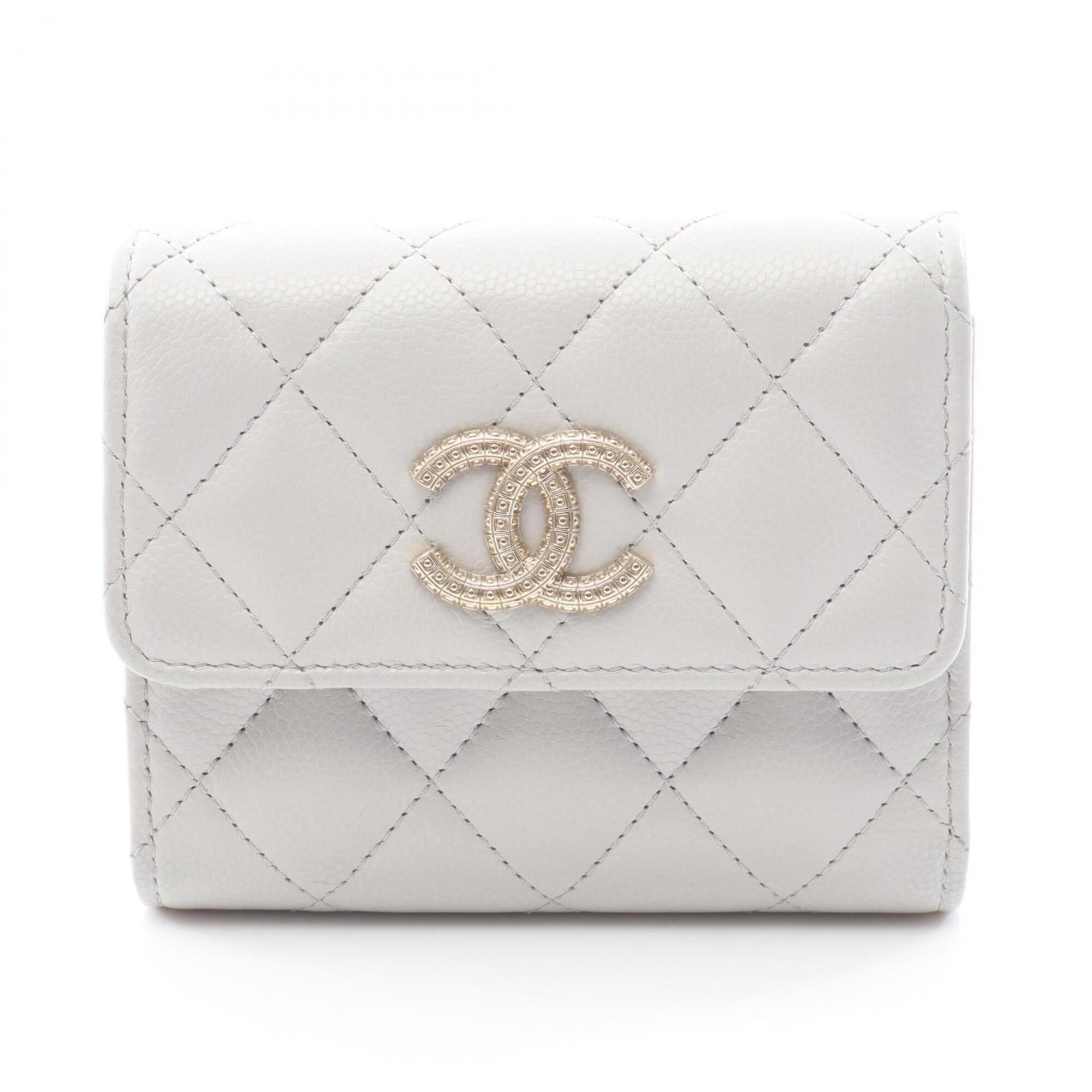 Chanel Gray Grained Calfskin Wallet (Tri-Fold) (Pre-Owned)