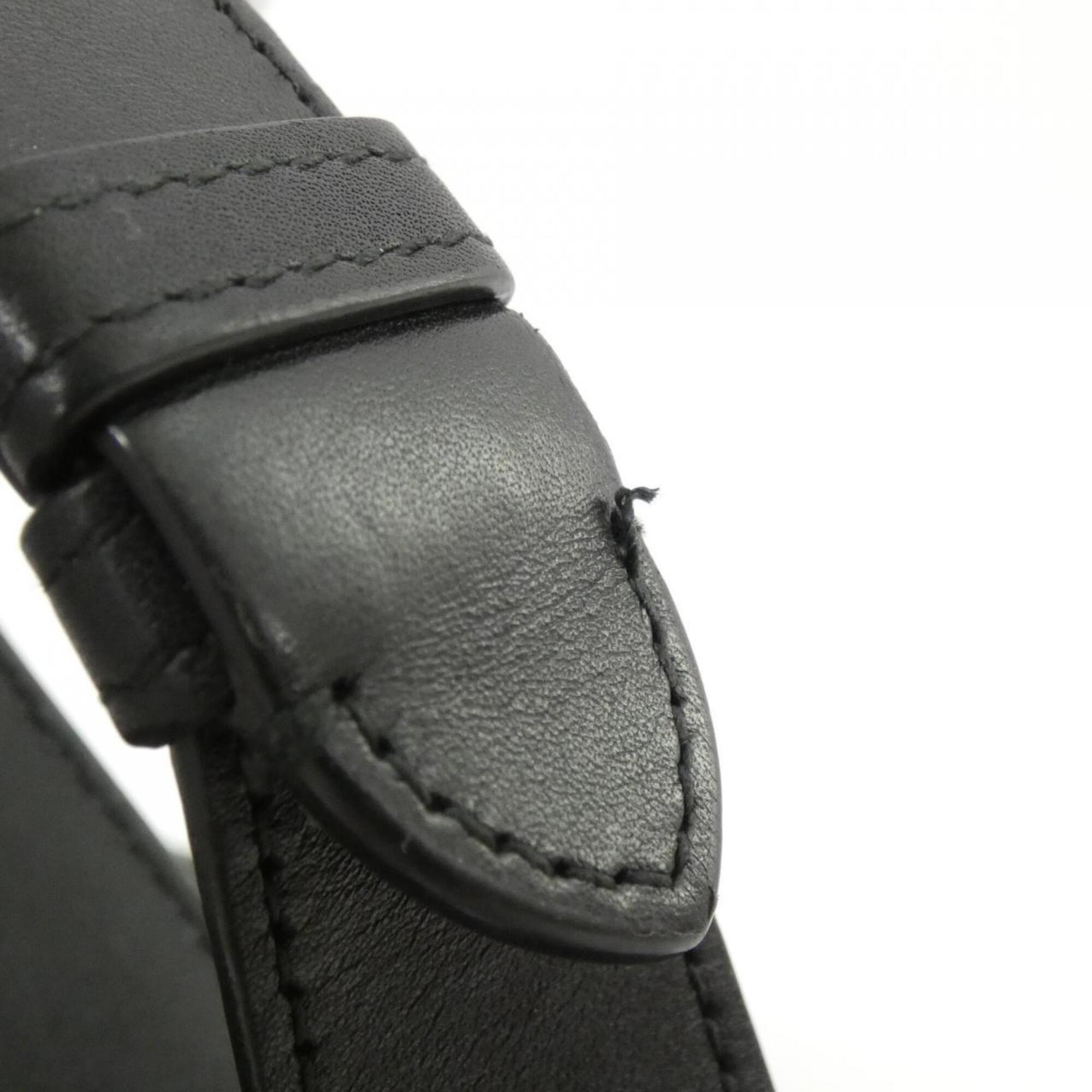 Christian Dior Black Leather Handbag (Pre-Owned)