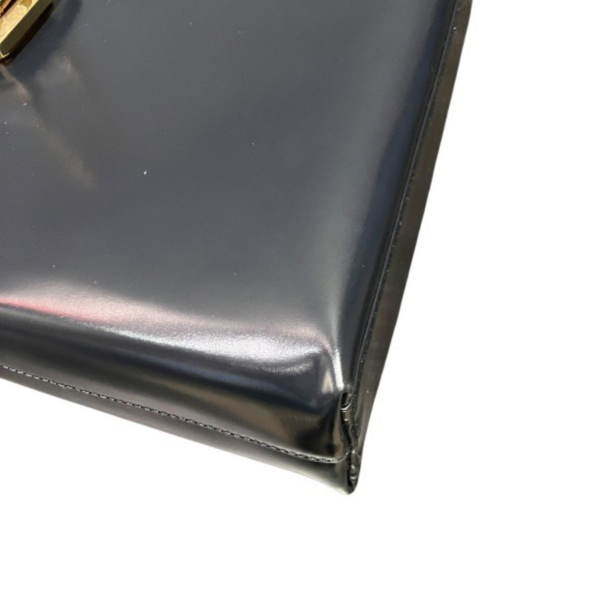 Salvatore Ferragamo Black Leather Shoulder Bag (Pre-Owned)