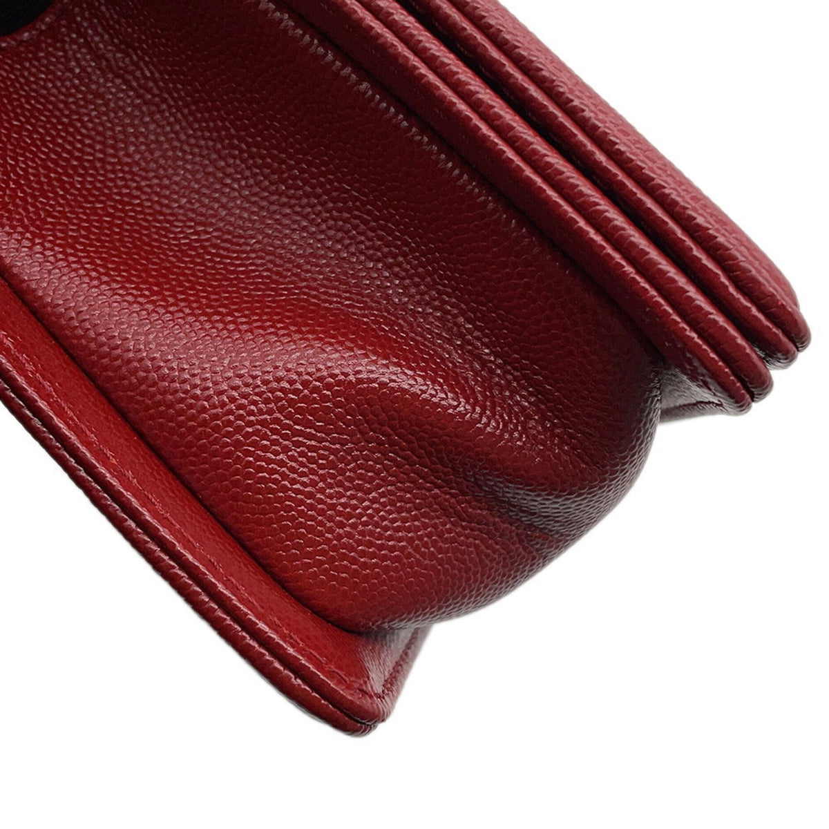 Chanel Boy Chanel Red Color Grained Calfskin Handbag Shoulder Bag (Pre-Owned)