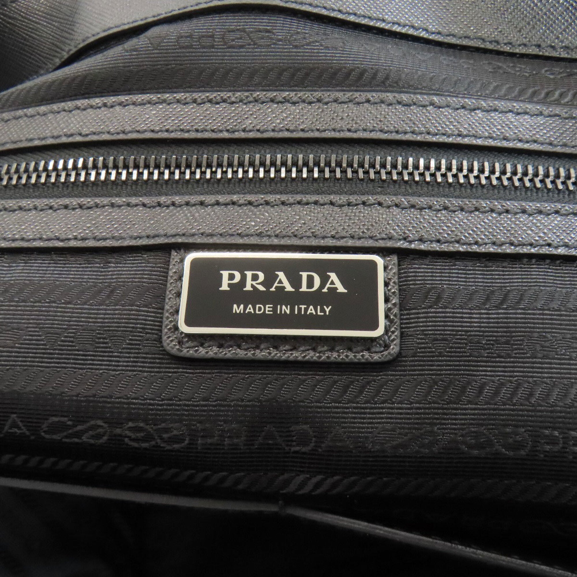 Prada Black Nylon Tote Bag (Pre-Owned)