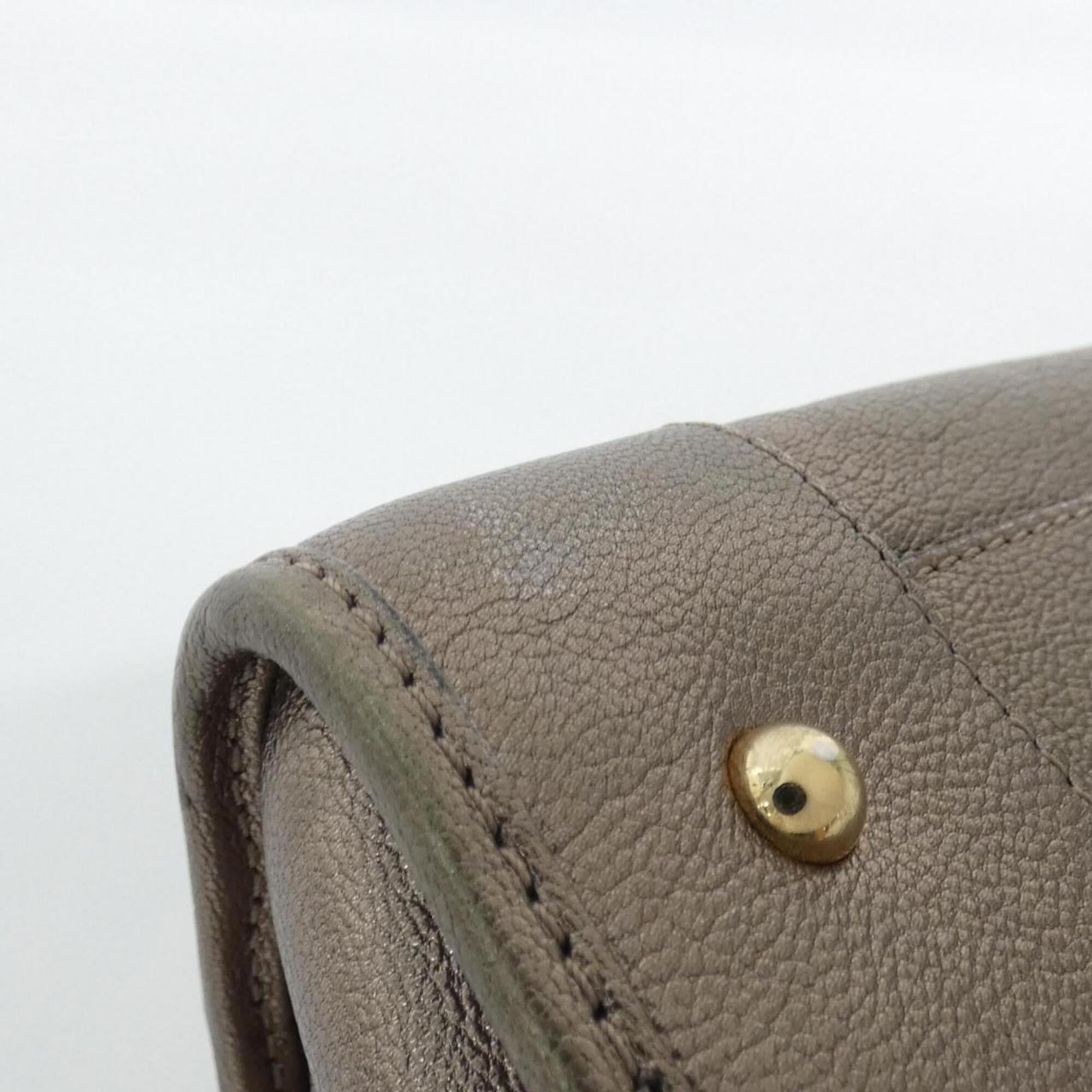 Loewe Bronze Leather Handbag (Pre-Owned)