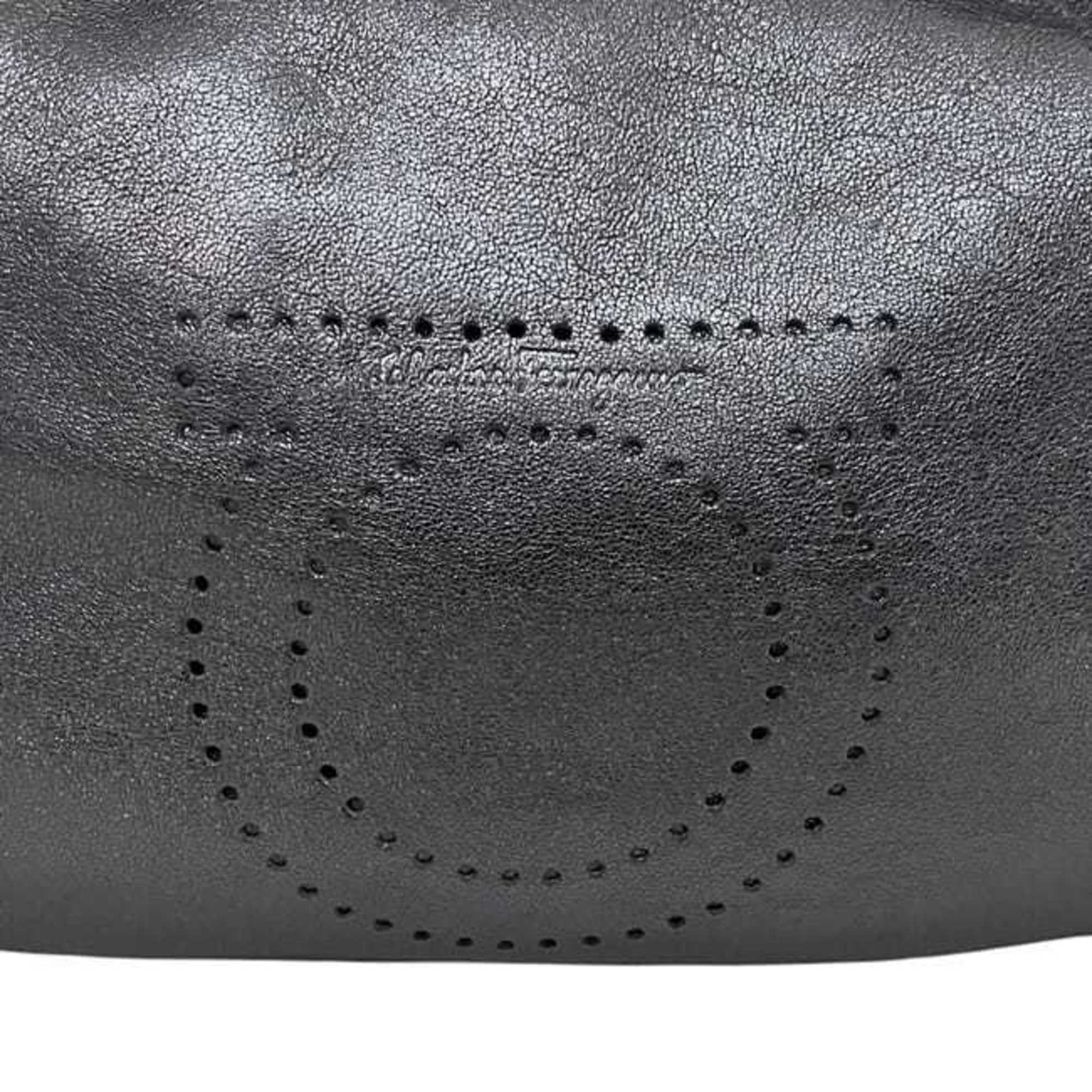 Salvatore Ferragamo Black Leather Shoulder Bag (Pre-Owned)