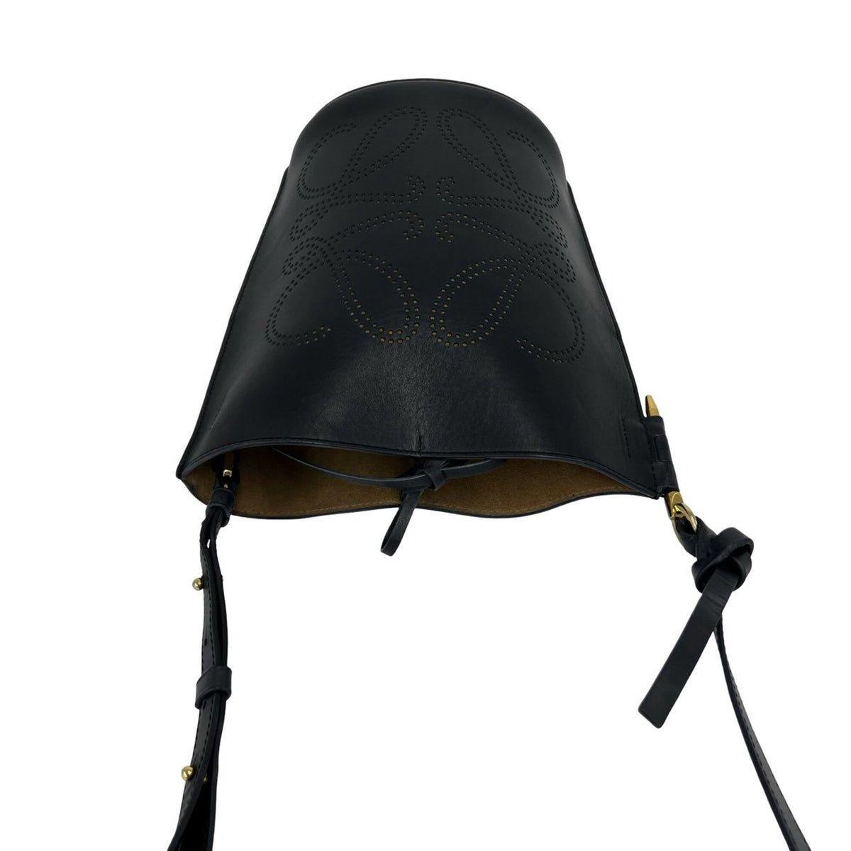 Loewe Black Leather Shoulder Bag (Pre-Owned)