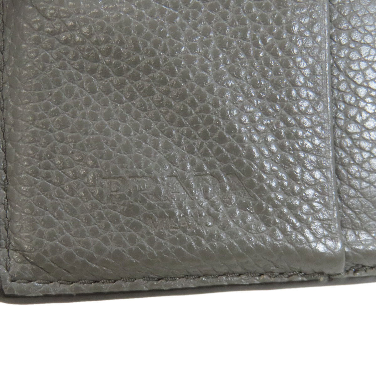 Prada Black Leather Wallet (Bi-Fold) (Pre-Owned)