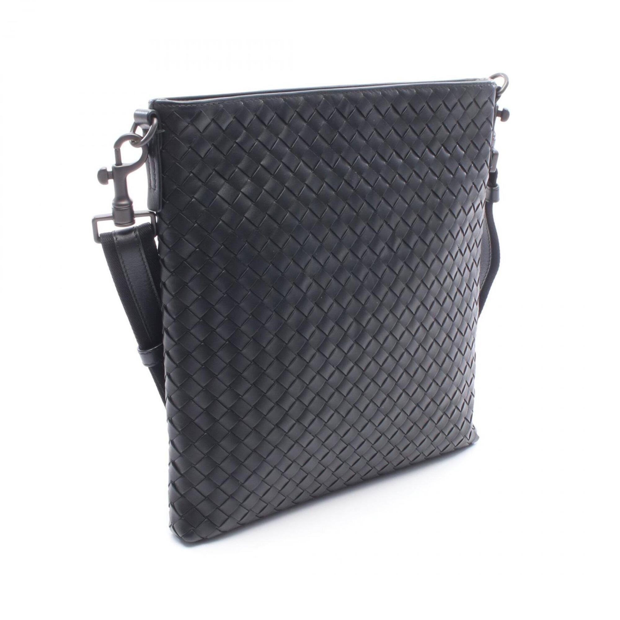 Bottega Veneta Black Leather Handbag Shoulder Bag (Pre-Owned)