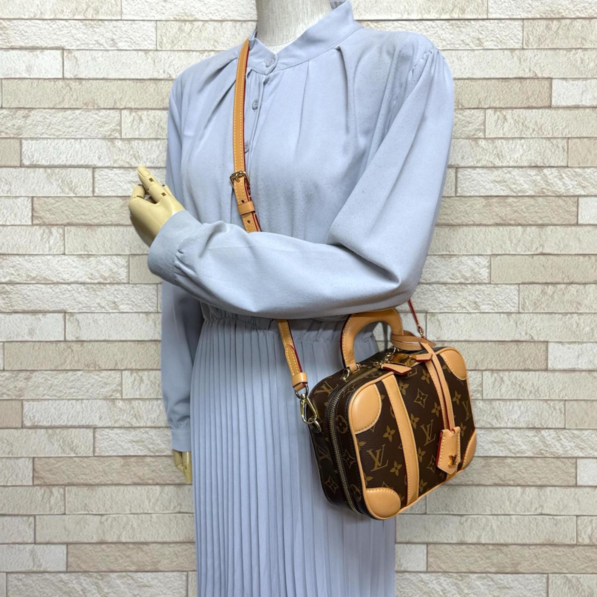Louis Vuitton Monogram Brown Monogram Monogram Shoulder Bag (Pre-Owned)