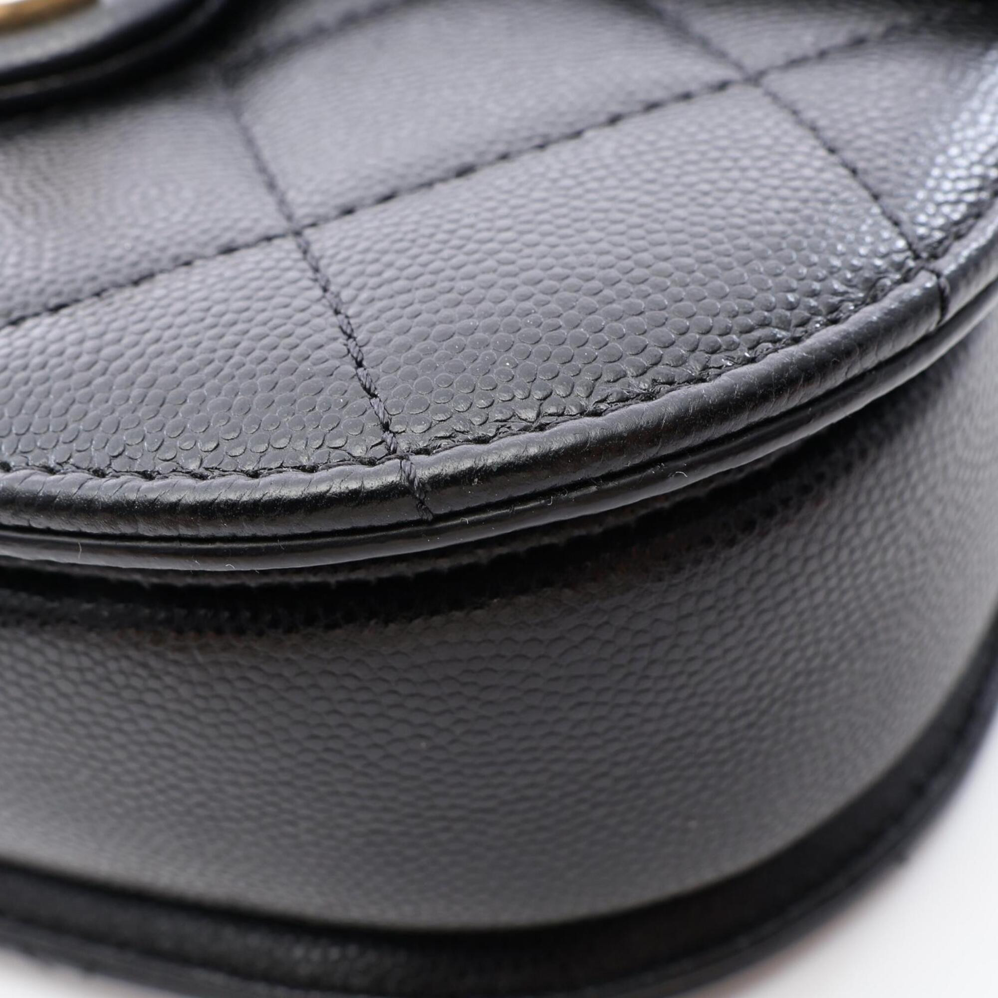 Chanel Black Grained Calfskin Handbag Shoulder Bag (Pre-Owned)