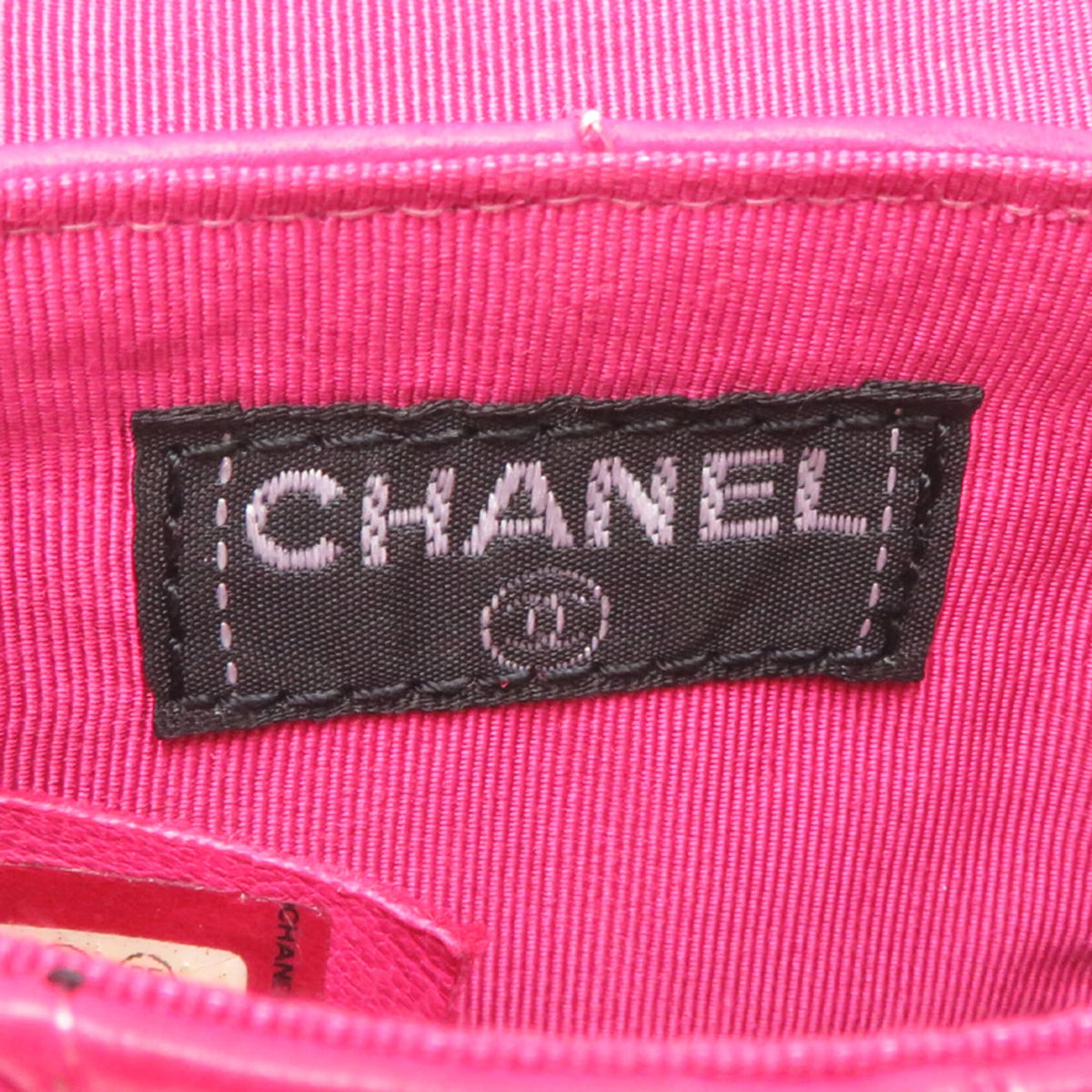 Chanel Pink Leather Shoulder Bag (Pre-Owned)