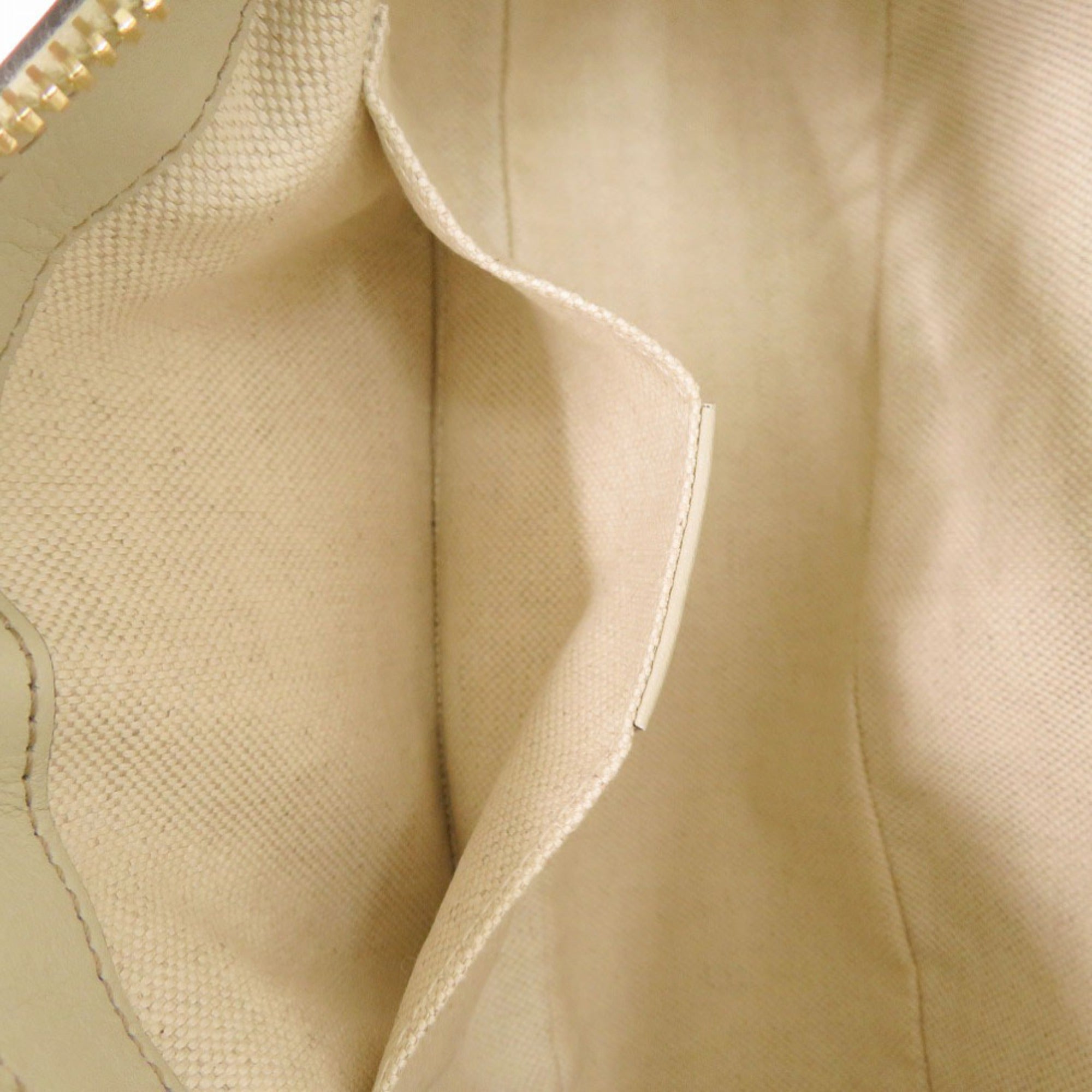 Gucci White Leather Shoulder Bag (Pre-Owned)
