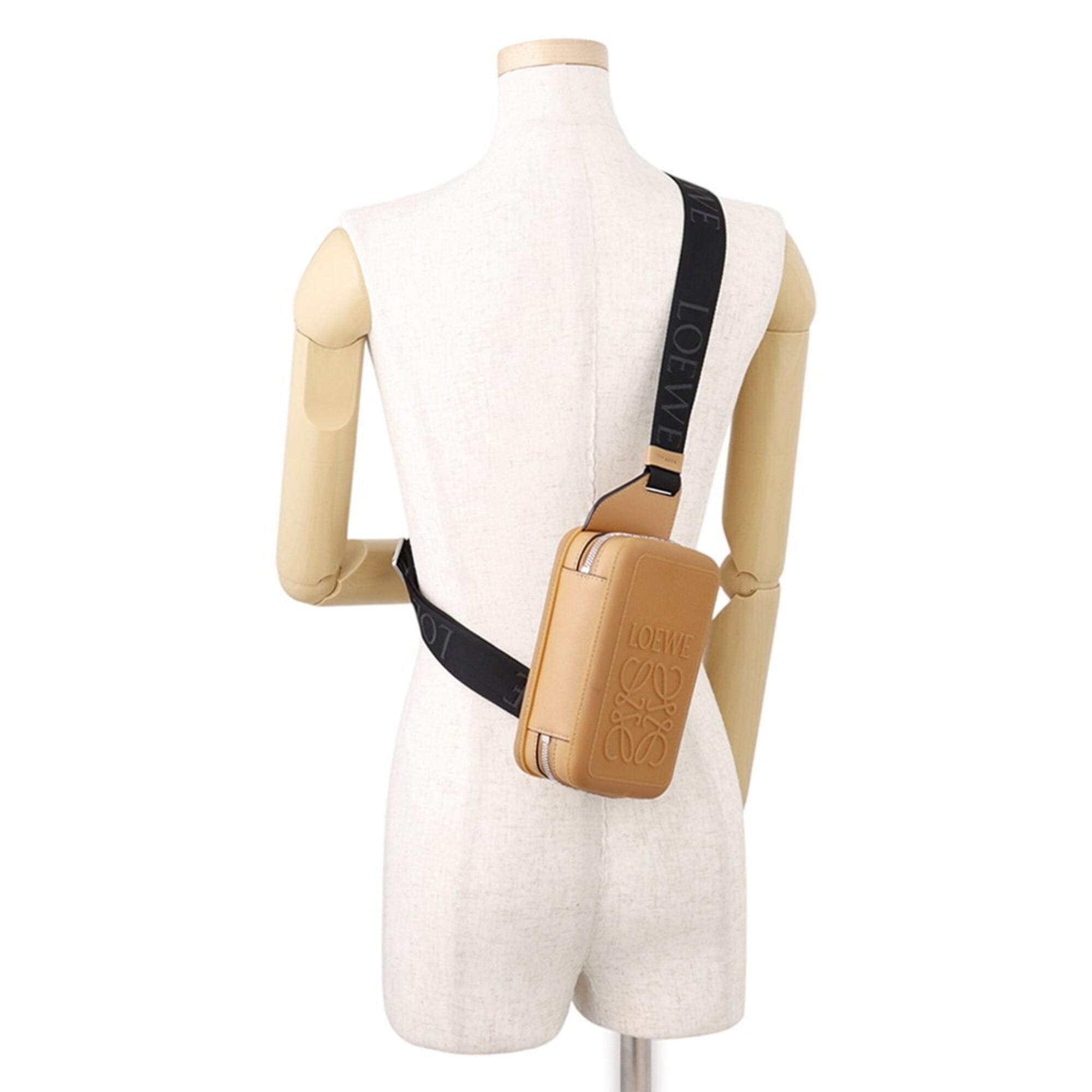 Loewe Camel Leather Handbag Sling Bag (Pre-Owned)