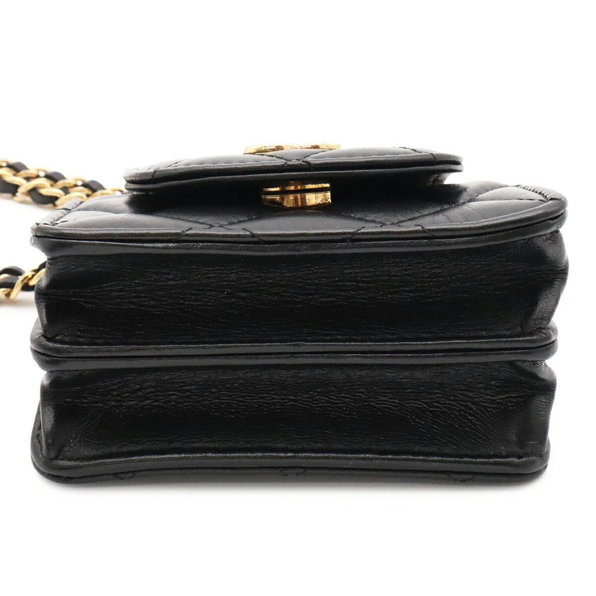 Chanel Matelasse Black Leather Pochette Shoulder Bag (Pre-Owned)
