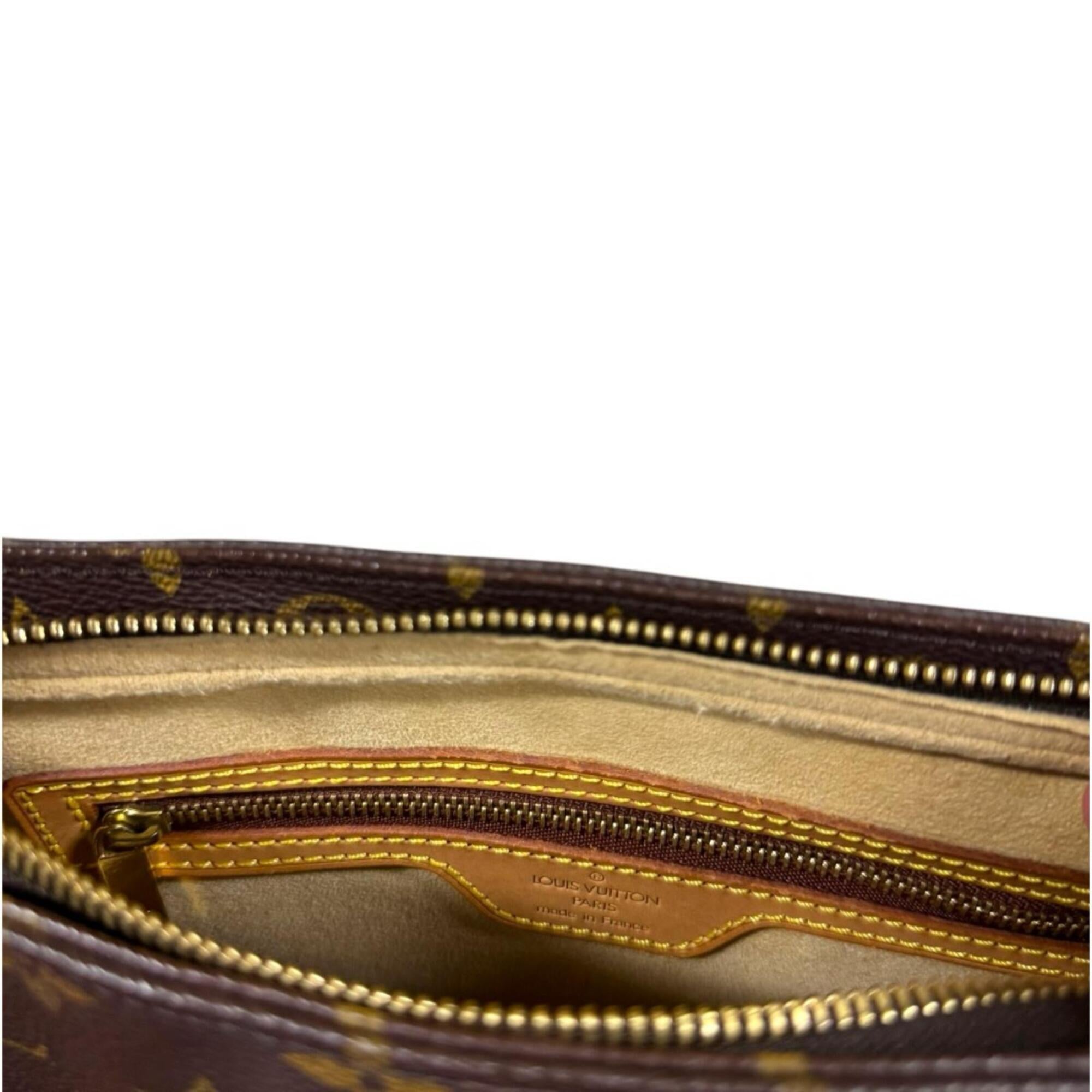 Louis Vuitton Brown Monogram Canvas Shoulder Bag (Pre-Owned)