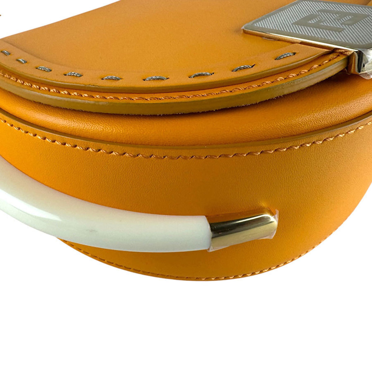 Fendi Orange Leather Shoulder Bag (Pre-Owned)
