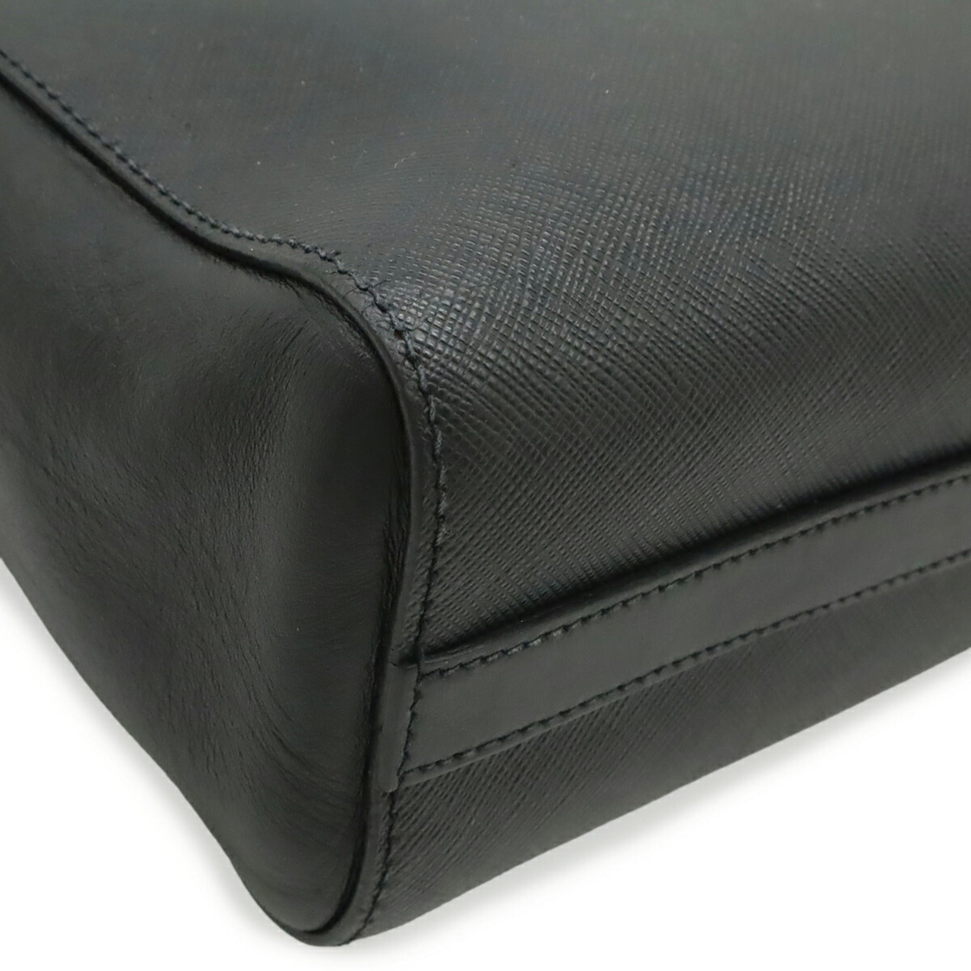 Prada Saffiano Black Nero Leather Handbag Shoulder Bag (Pre-Owned)