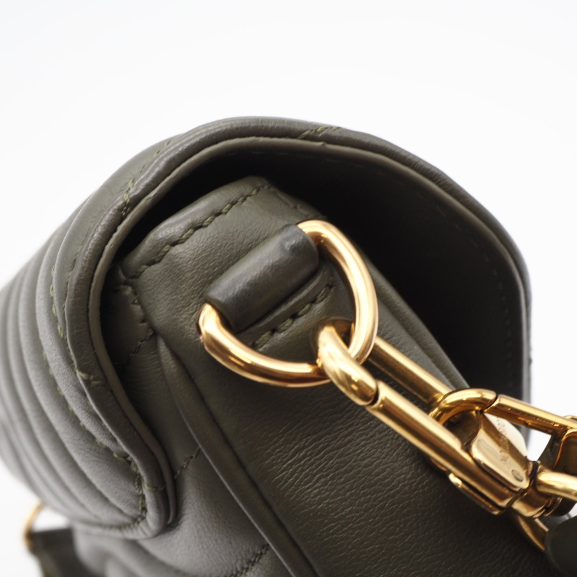 Louis Vuitton Khaki Leather Pochette Shoulder Bag (Pre-Owned)