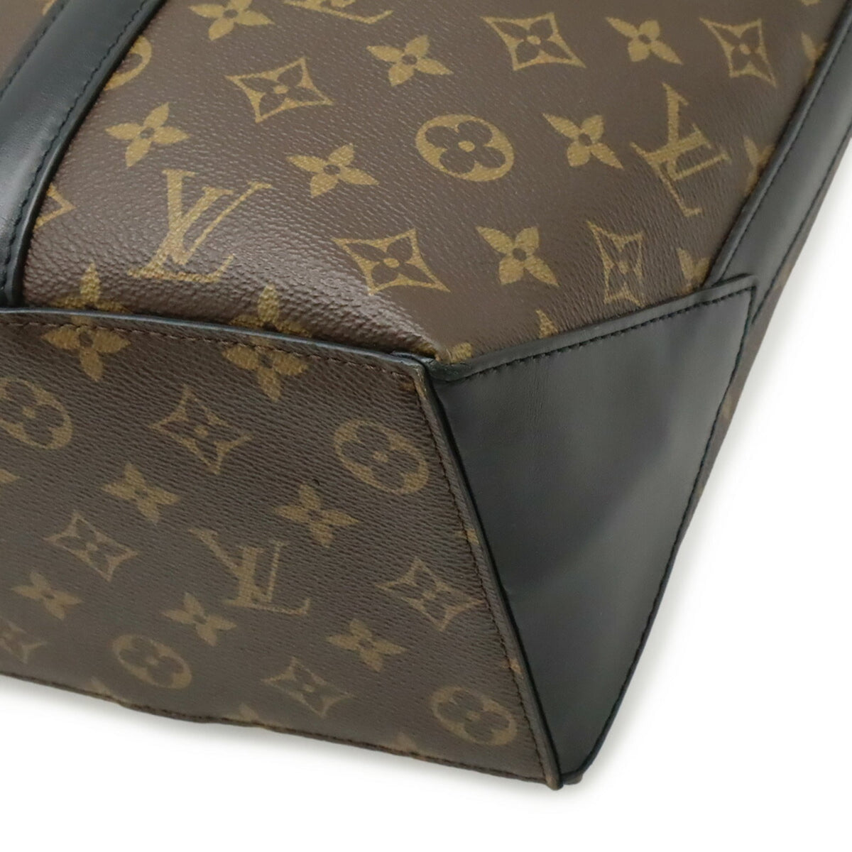 Louis Vuitton Monogram Macassar Monogram Macassar Monogram Leather Pouch Shoulder Bag Tote Bag (Pre-Owned)