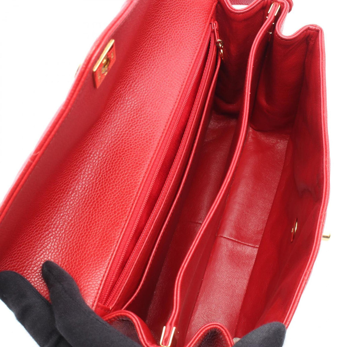 Chanel Red Color Grained Calfskin Handbag (Pre-Owned)