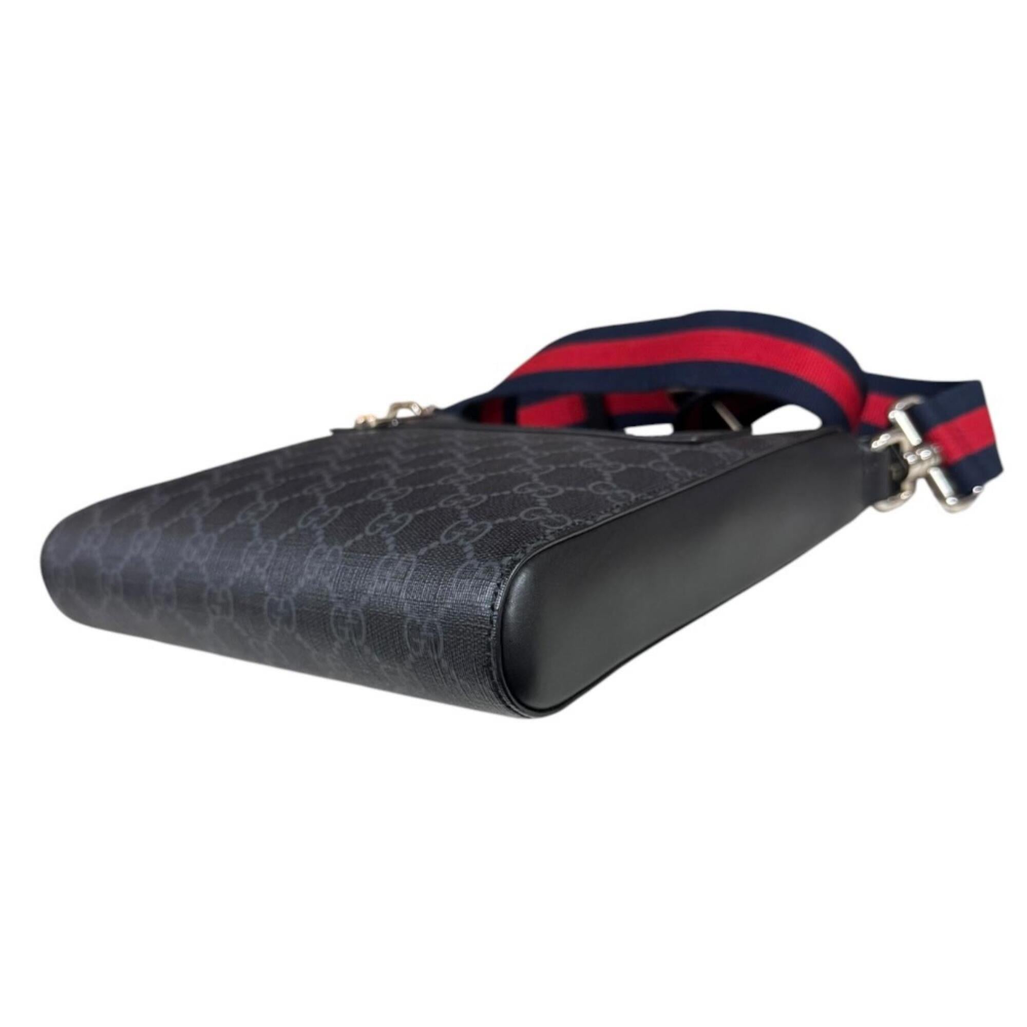 Gucci Black Gg Supreme Shoulder Bag (Pre-Owned)
