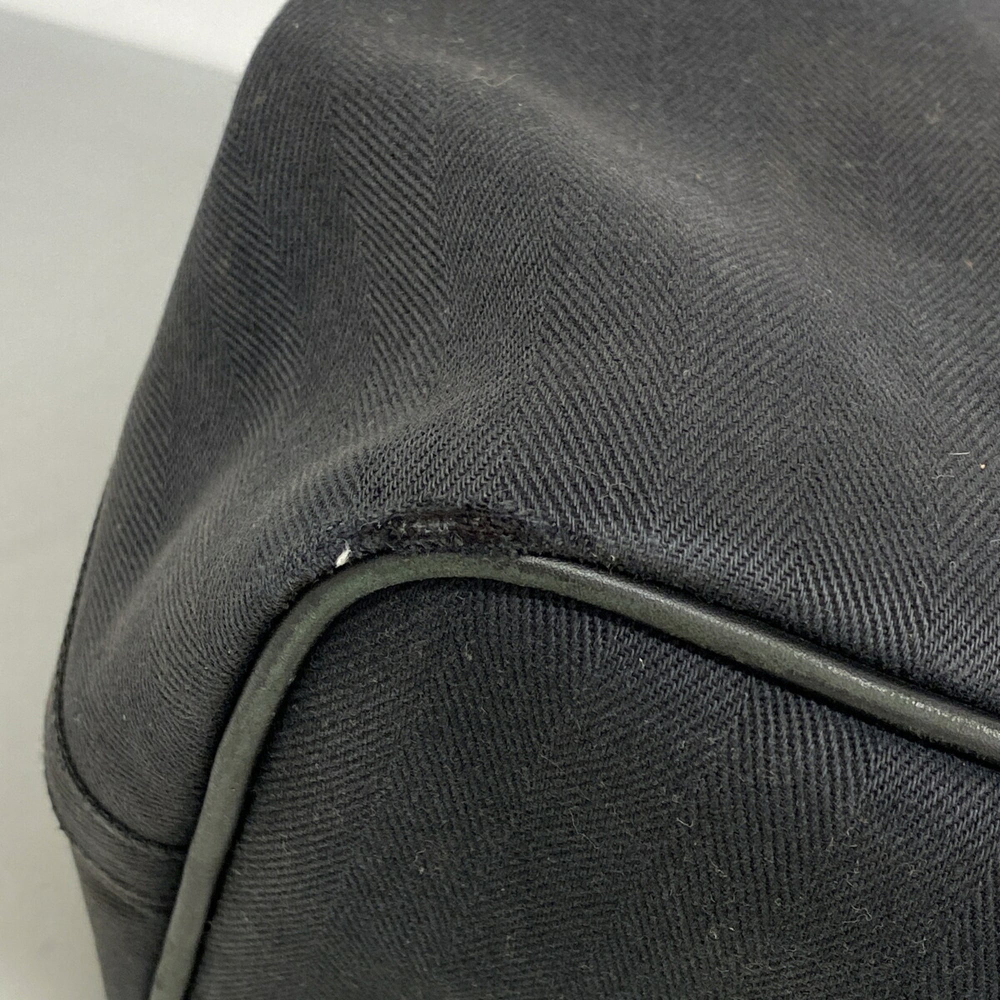 Hermes Black Toile Chevron Tote Bag (Pre-Owned)
