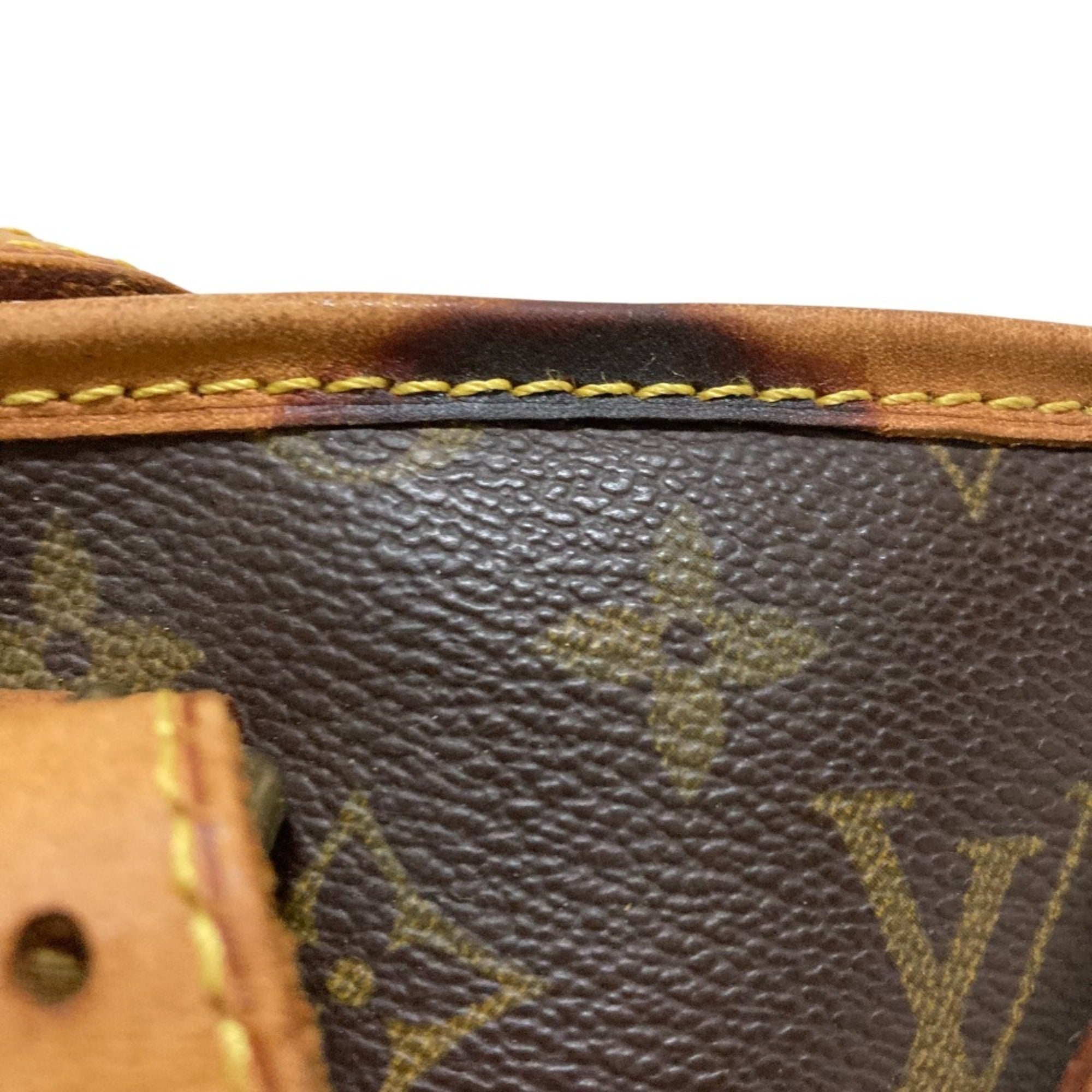 Louis Vuitton Brown Monogram Handbag (Pre-Owned)