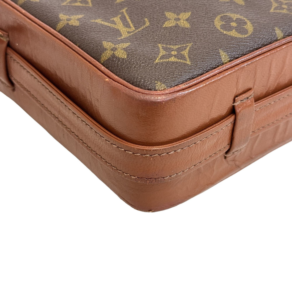 Louis Vuitton Brown Monogram Leather Shoulder Bag (Pre-Owned)