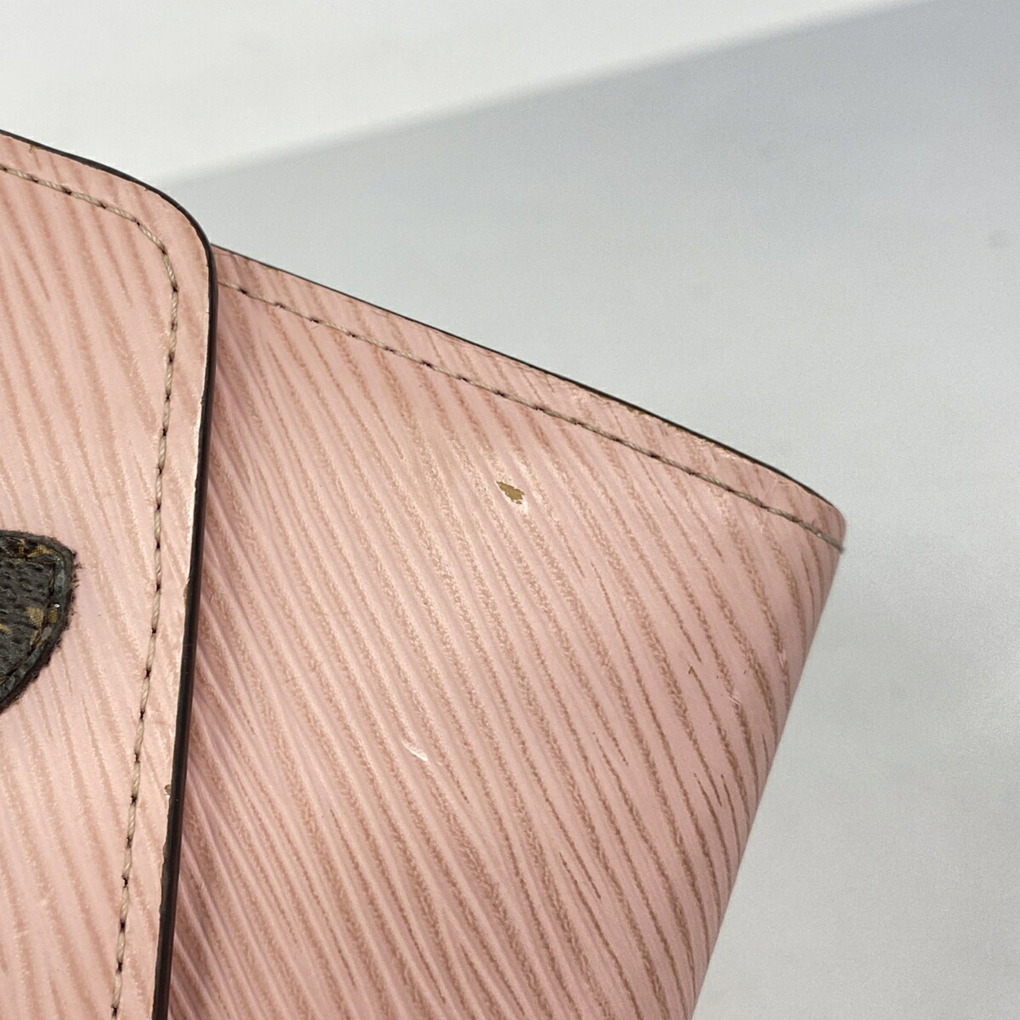 Louis Vuitton Rose Ballerine Long Wallet (Bi-Fold) (Pre-Owned)