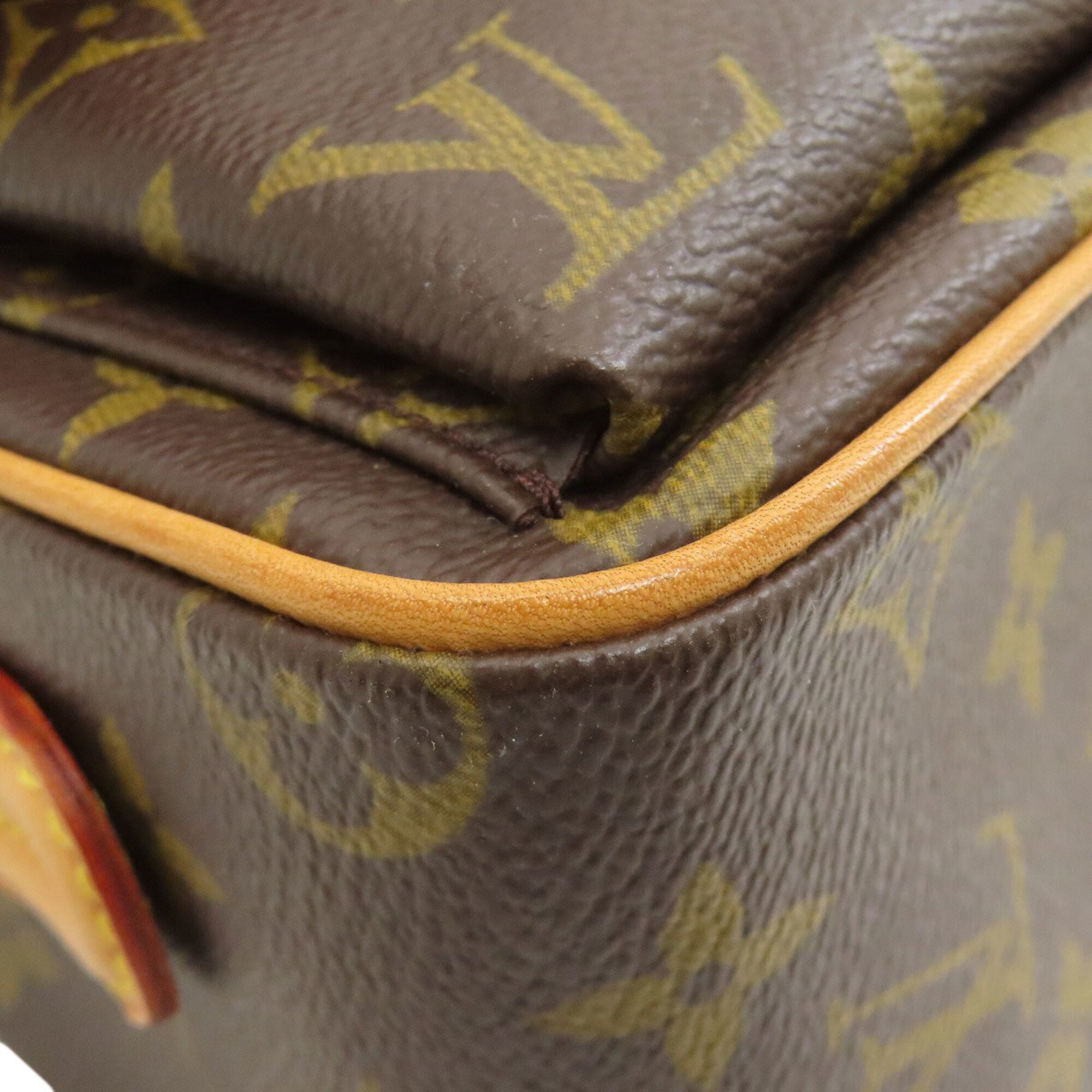 Louis Vuitton Monogram Monogram Shoulder Bag (Pre-Owned)