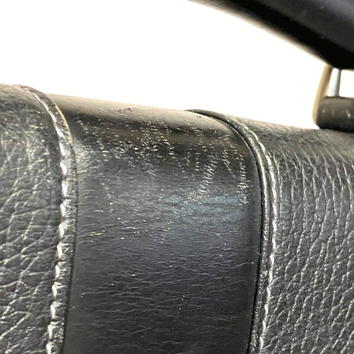Burberry Black Leather (Pre-Owned)