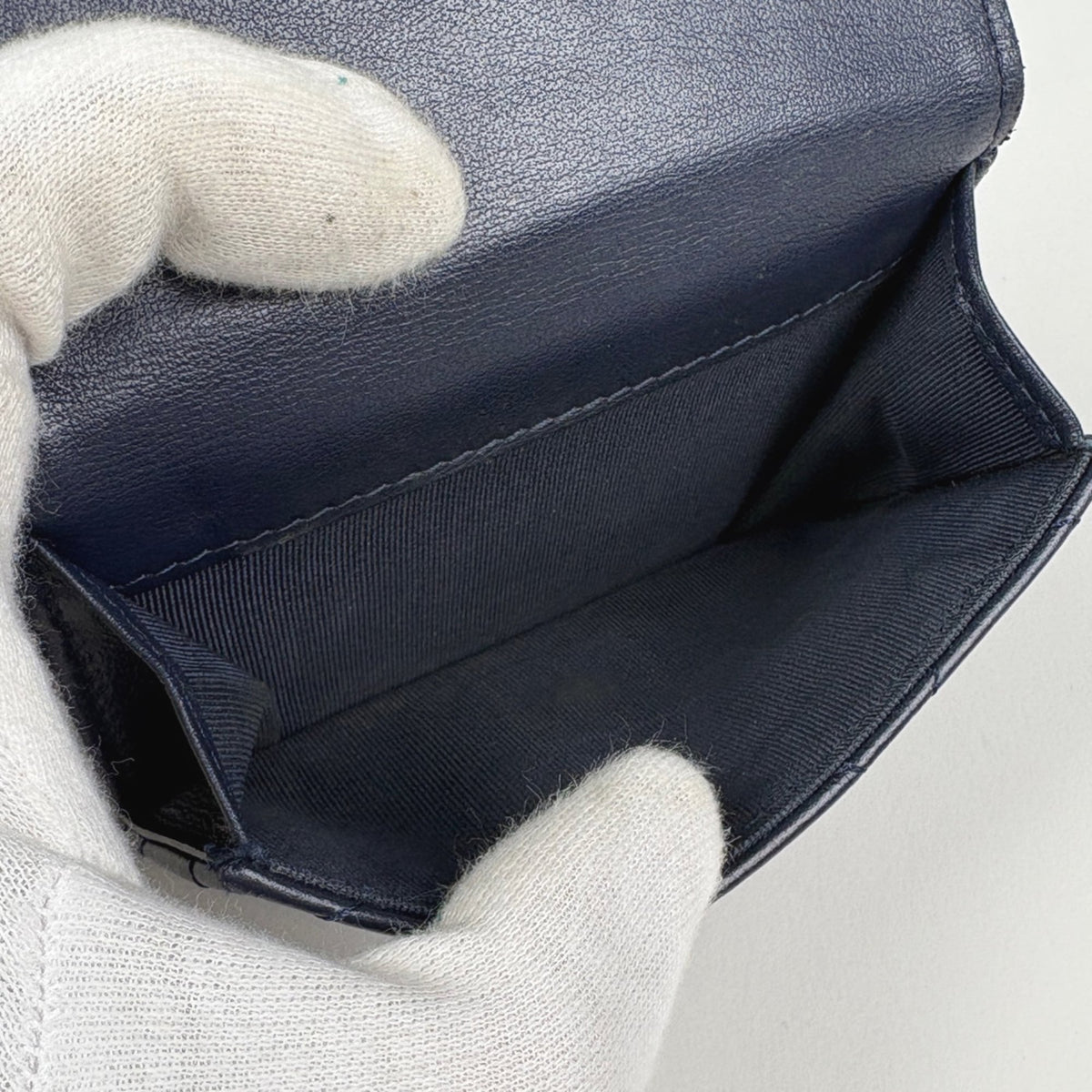 Chanel Navy Leather Wallet (Tri-Fold) (Pre-Owned)