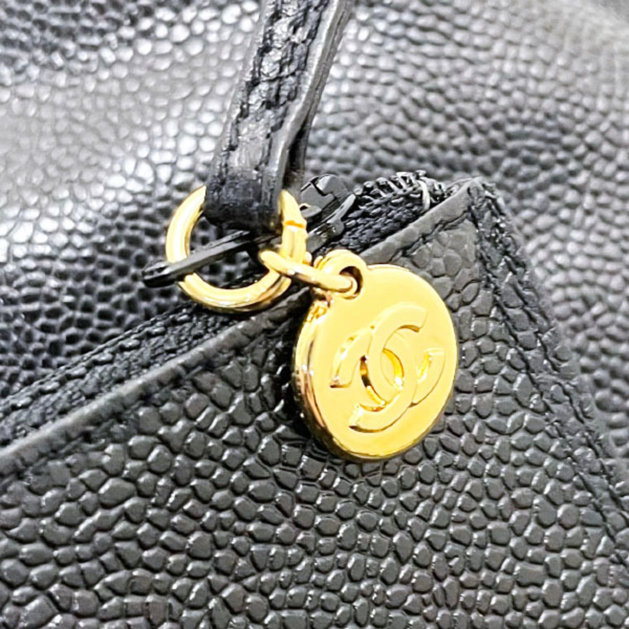Chanel Black Grained Calfskin Pouch Shoulder Bag (Pre-Owned)