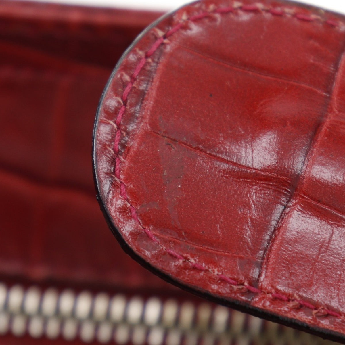 Salvatore Ferragamo Red Color Leather Shoulder Bag (Pre-Owned)
