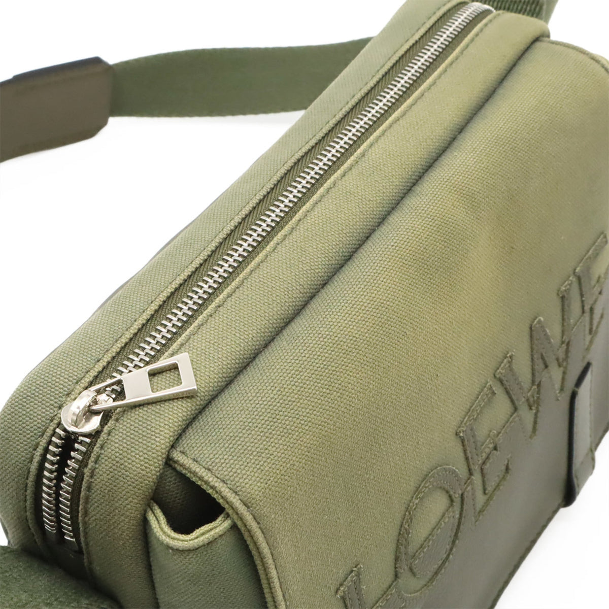 Loewe Green Khaki Canvas Leather Messenger Bag Shoulder Bag (Pre-Owned)