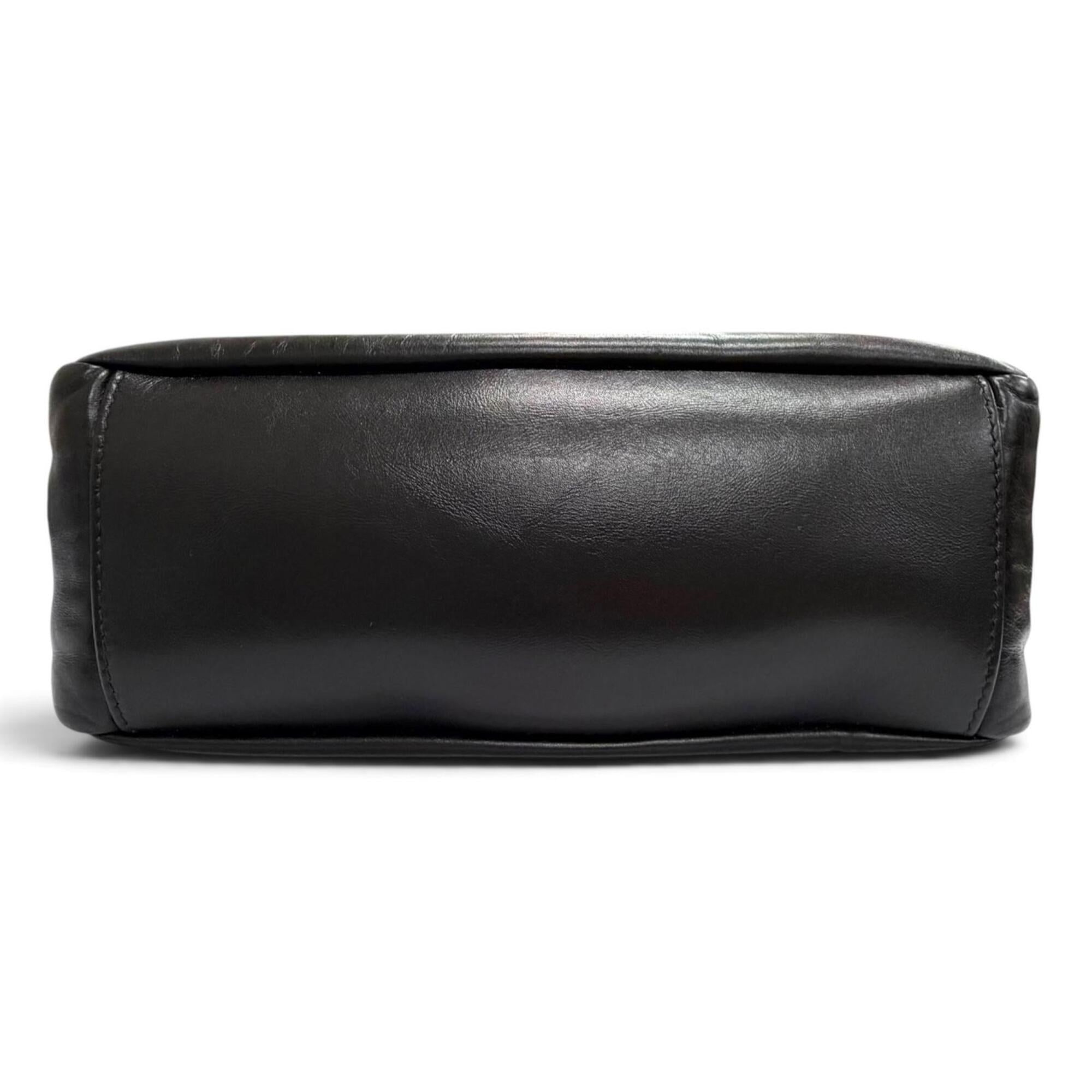 Balenciaga Black Leather Shoulder Bag (Pre-Owned)