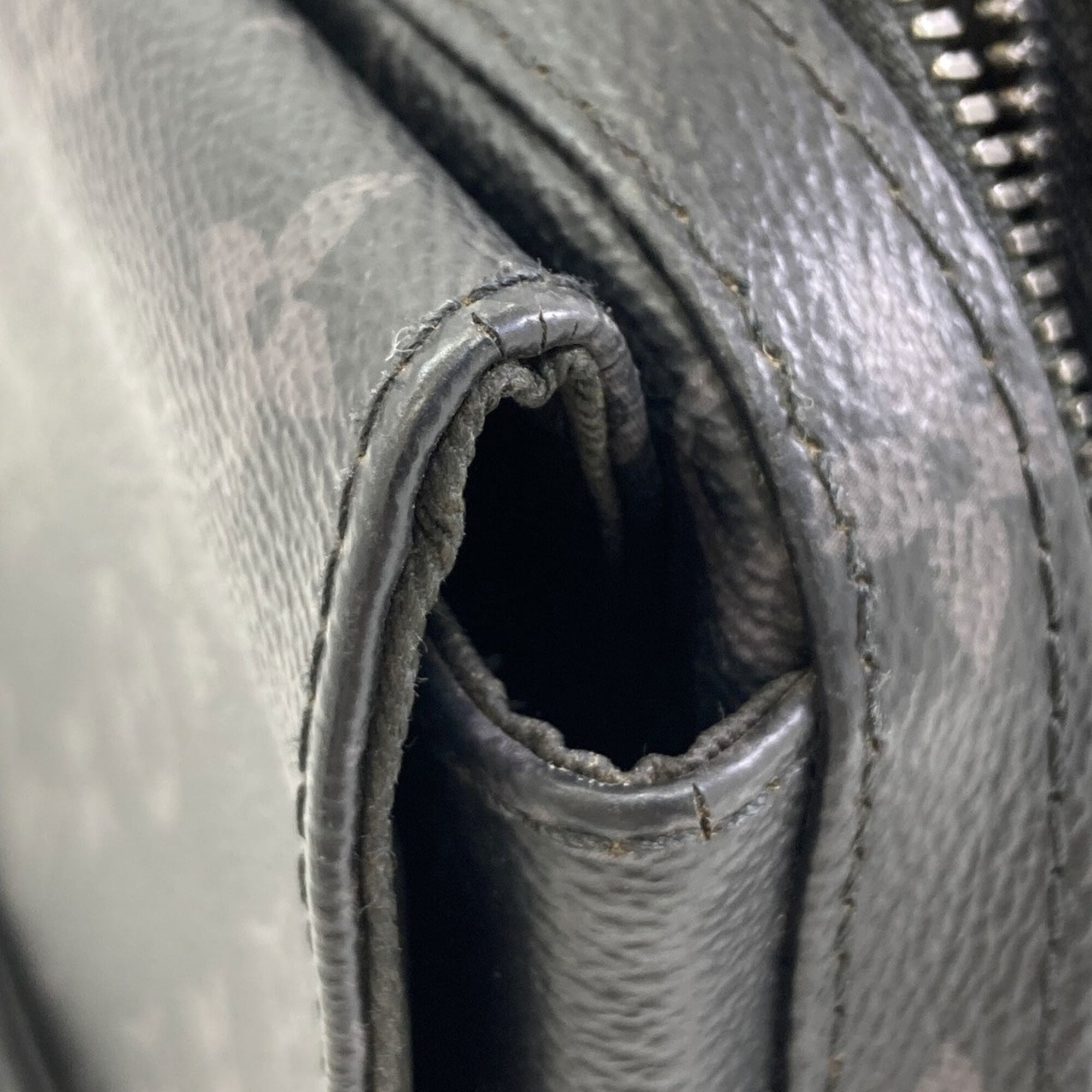 Louis Vuitton Black Monogram Eclipse Shoulder Bag (Pre-Owned)