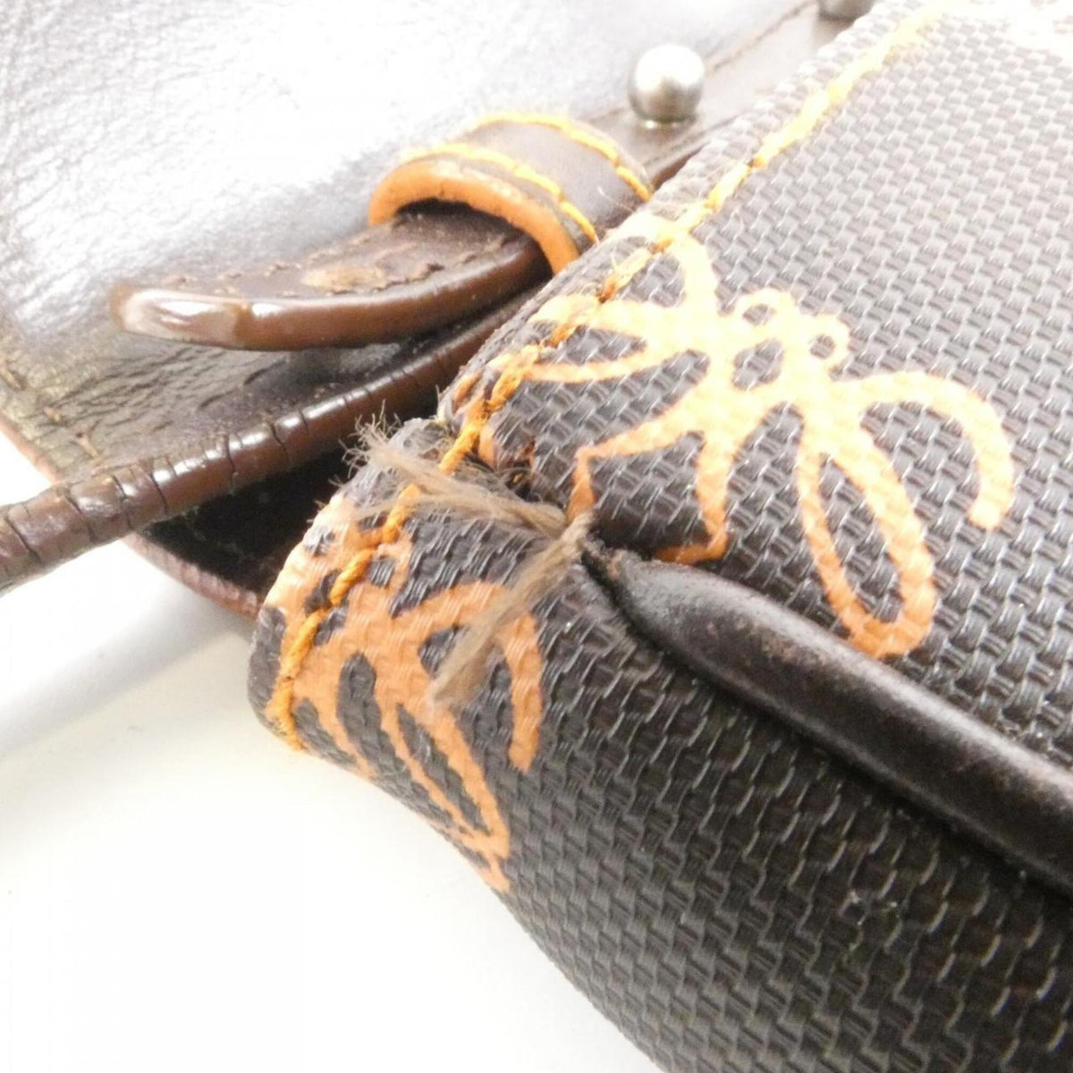 Loewe Brown Orange Pvc Shoulder Bag (Pre-Owned)