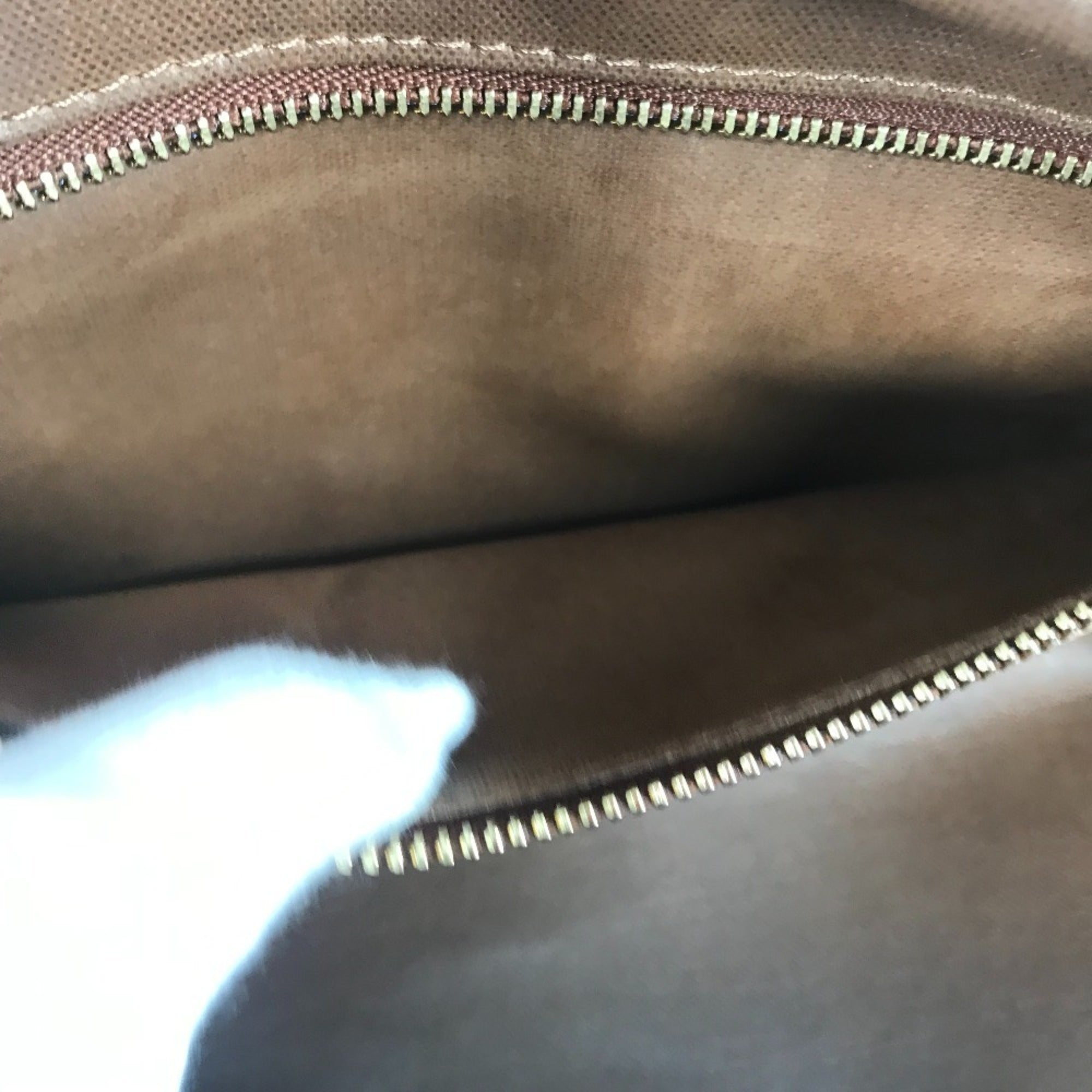 Louis Vuitton Brown Monogram Canvas Clutch Bag Pouch (Pre-Owned)
