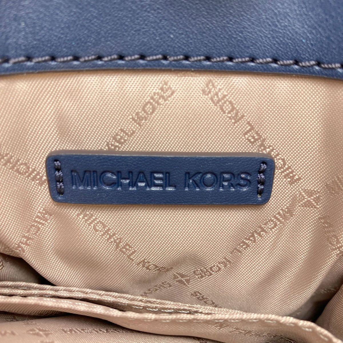 Michael Kors Blue Navy Leather Handbag (Pre-Owned)