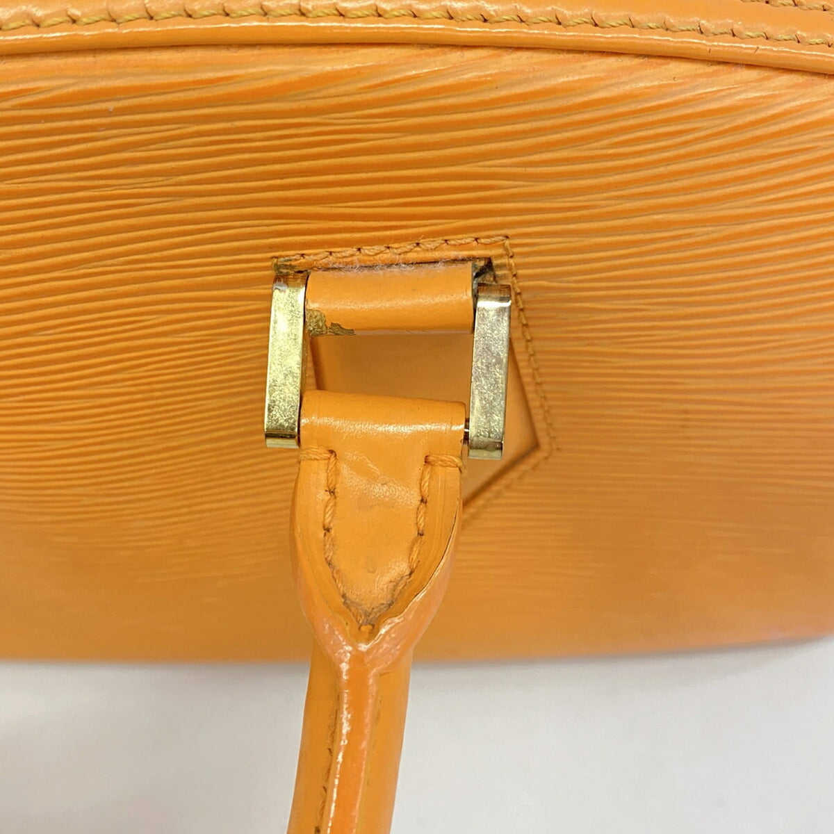 Louis Vuitton Mandarin Handbag (Pre-Owned)