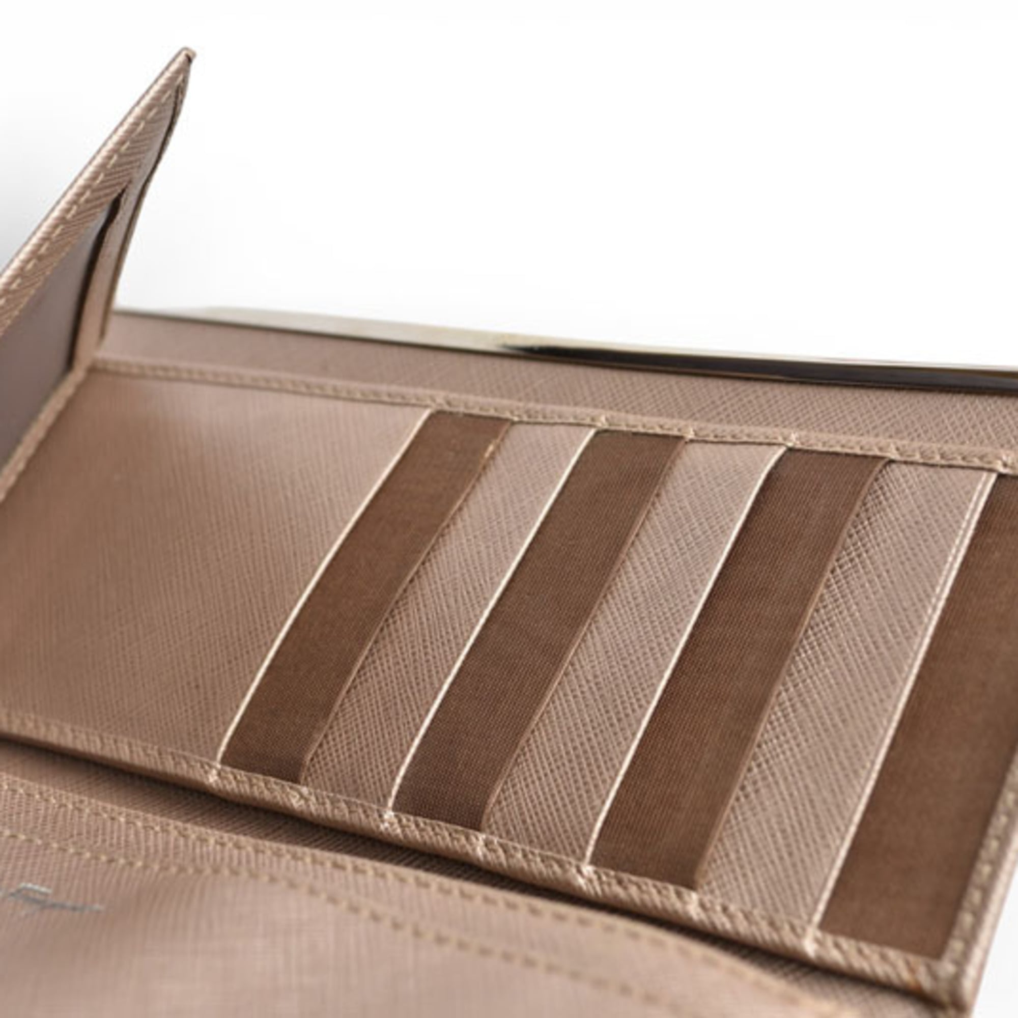 Salvatore Ferragamo Gancini Metallic Beige Leather Long Wallet (Bi-Fold) (Pre-Owned)