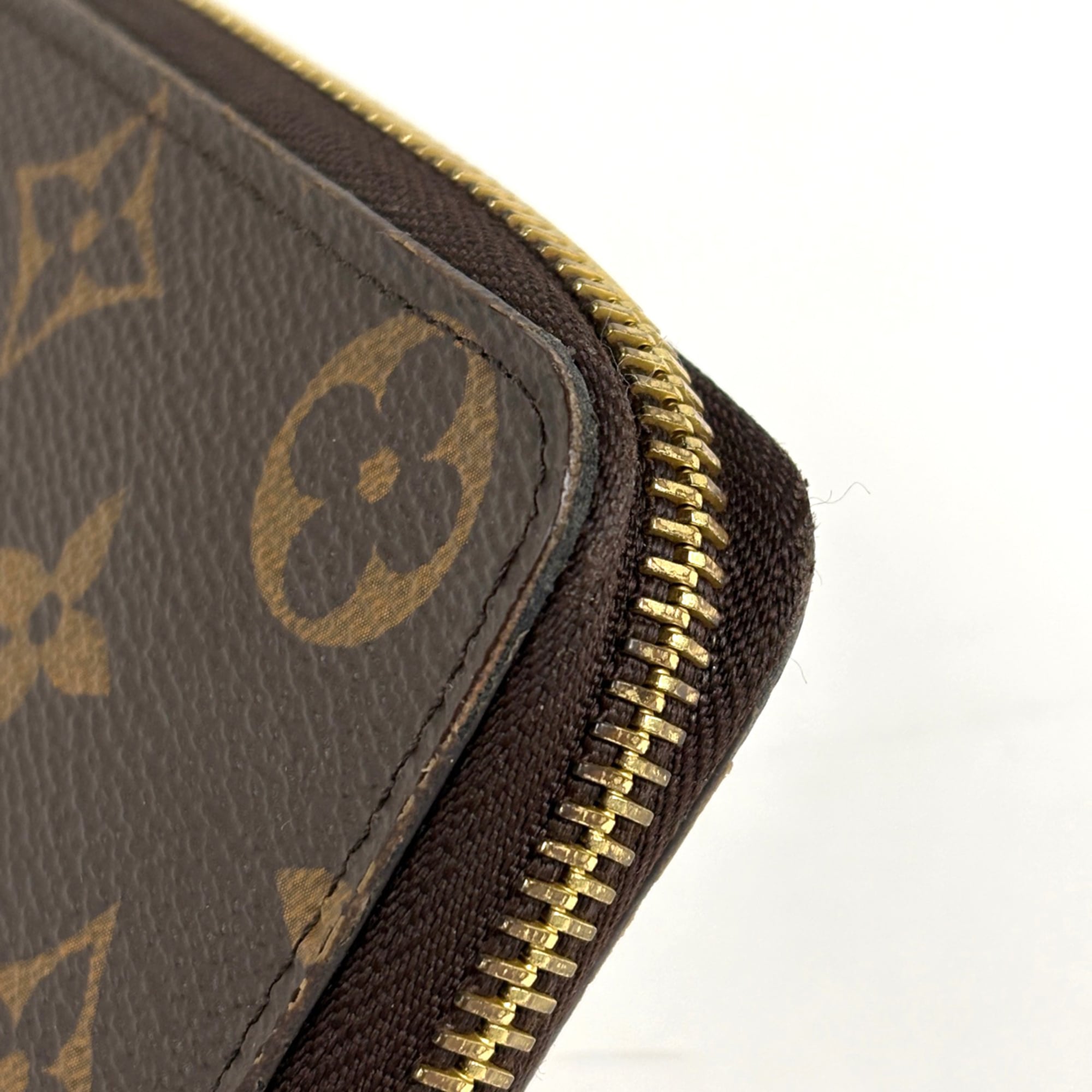Louis Vuitton Monogram Bordeaux Brown Fuchsia Monogram Long Wallet (Bi-Fold) (Pre-Owned)