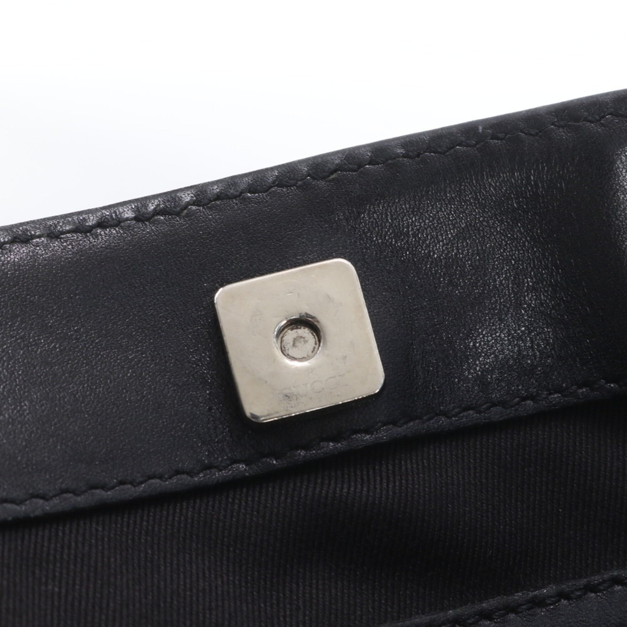 Gucci Gg Canvas Black Gg Canvas Shoulder Bag (Pre-Owned)