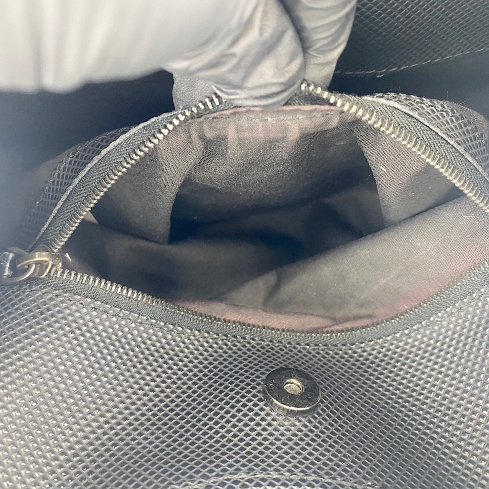 Bottega Veneta Intrecciato Black Intrecciato Handbag (Pre-Owned)