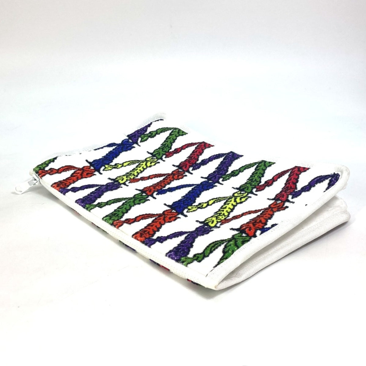 Versace White Other Clutch Bag (Pre-Owned)