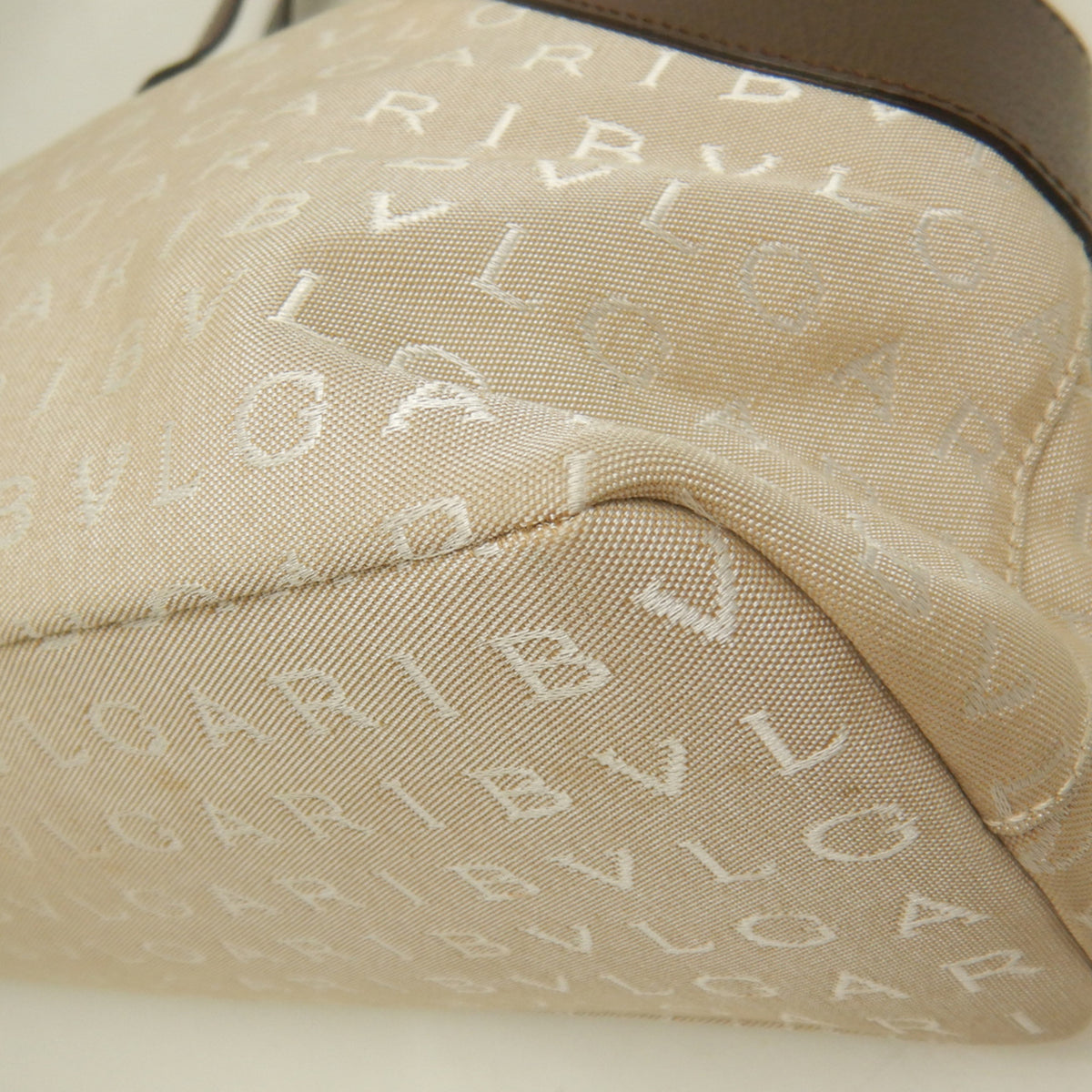 Bvlgari Beige Brown Canvas Leather Handbag (Pre-Owned)