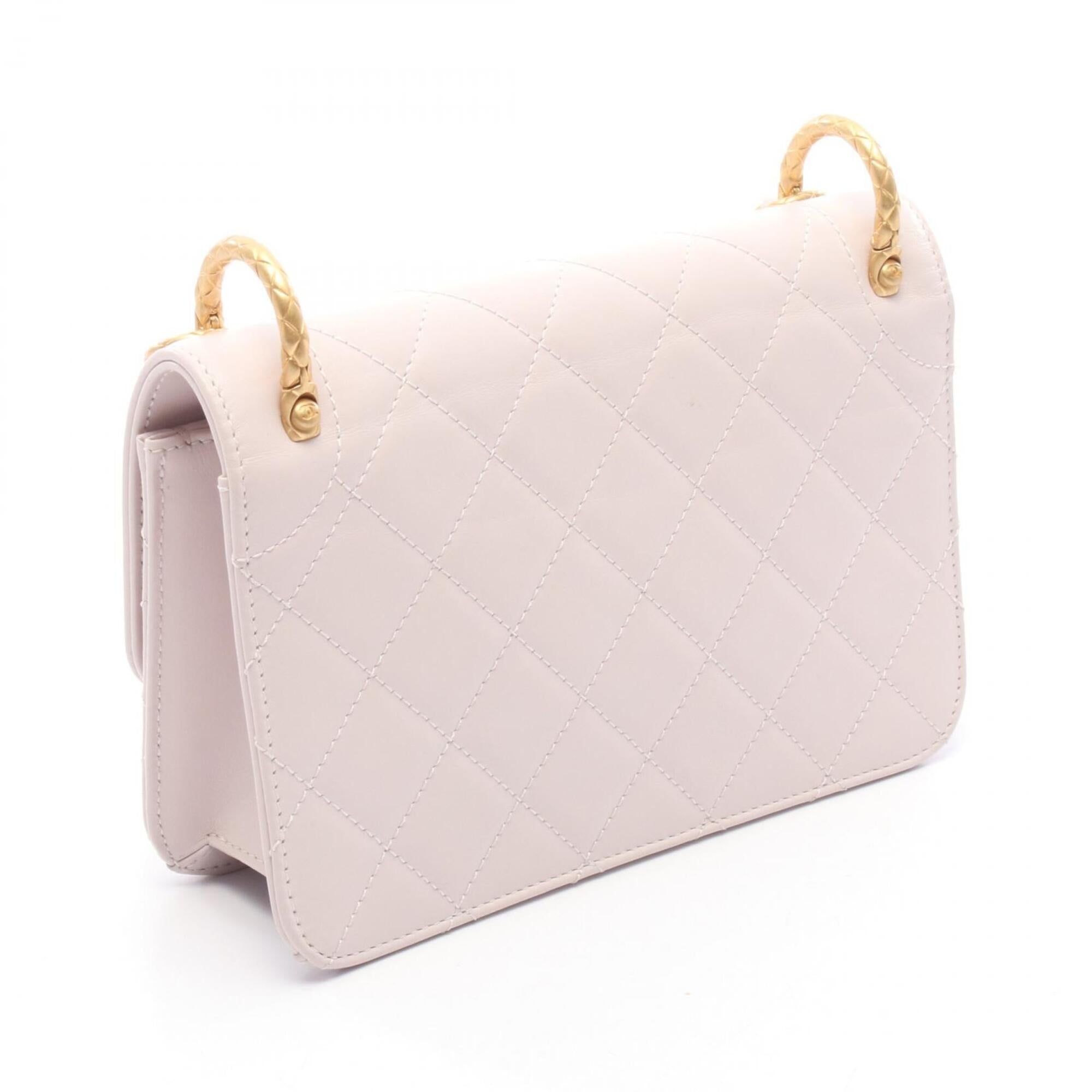Chanel Matelasse Pink Leather Handbag Shoulder Bag (Pre-Owned)
