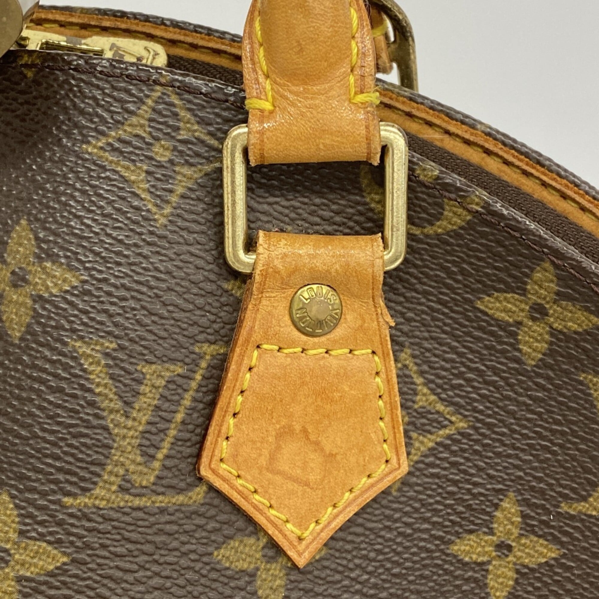 Louis Vuitton Brown Handbag (Pre-Owned)
