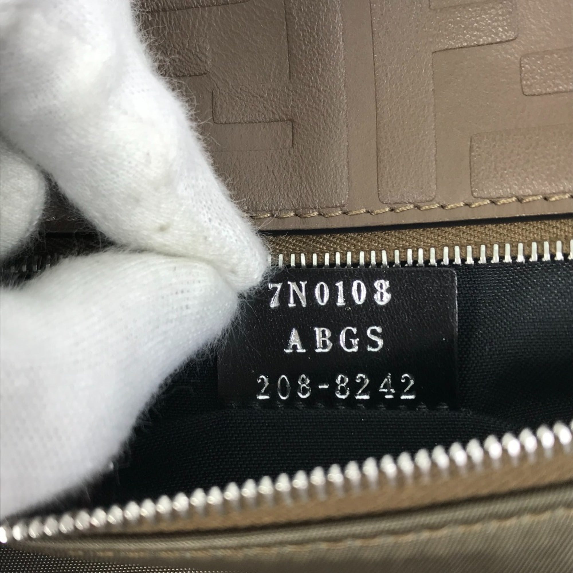 Fendi Other Other Pouch (Pre-Owned)