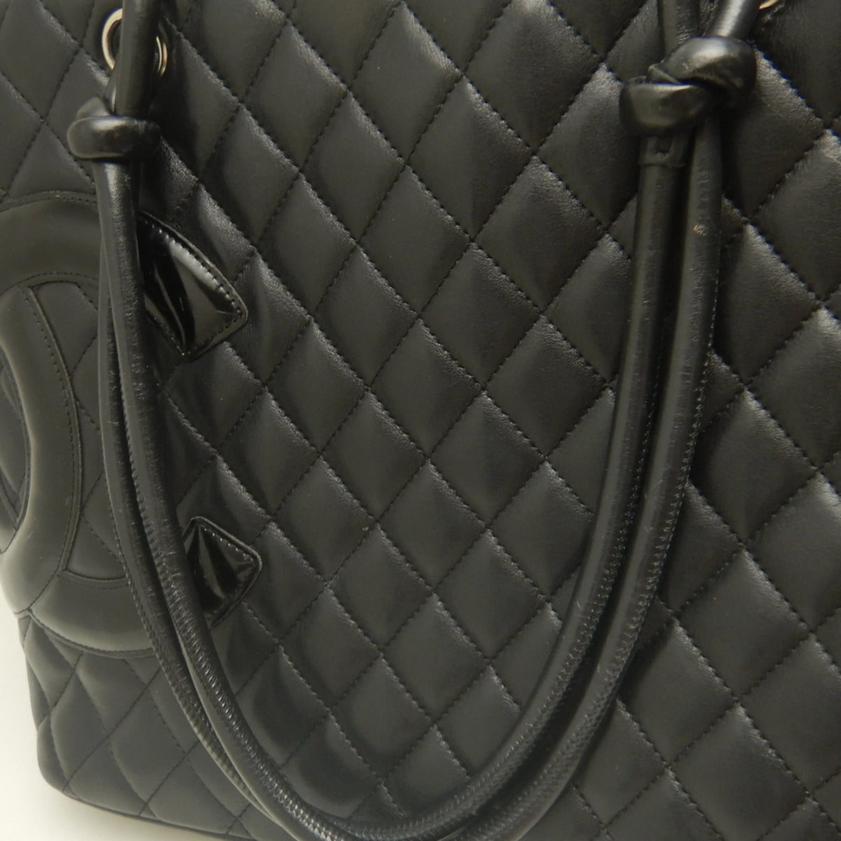 Chanel Black Leather Tote Bag (Pre-Owned)